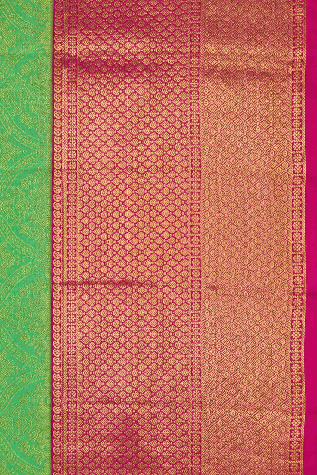 Parrot Green Dual Tone Kanchipuram Silk Saree