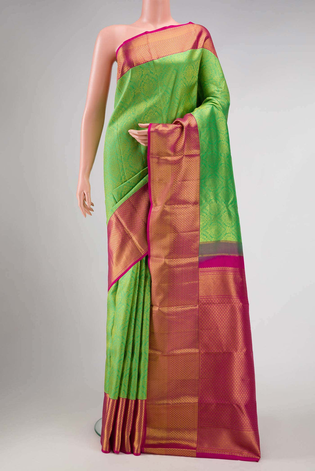 Parrot Green Dual Tone Kanchipuram Silk Saree
