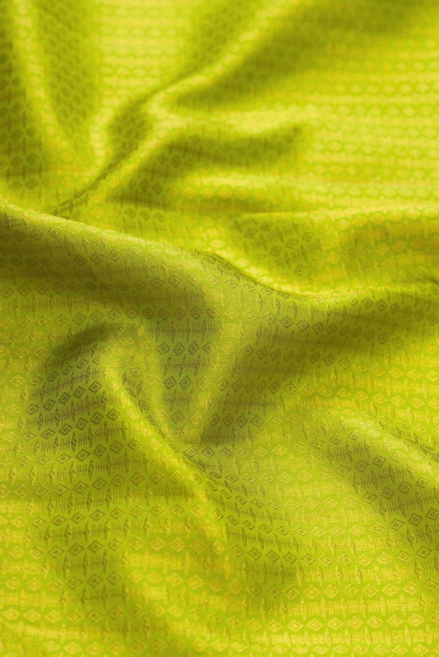 Parrot Green Kanchipuram Silk Saree