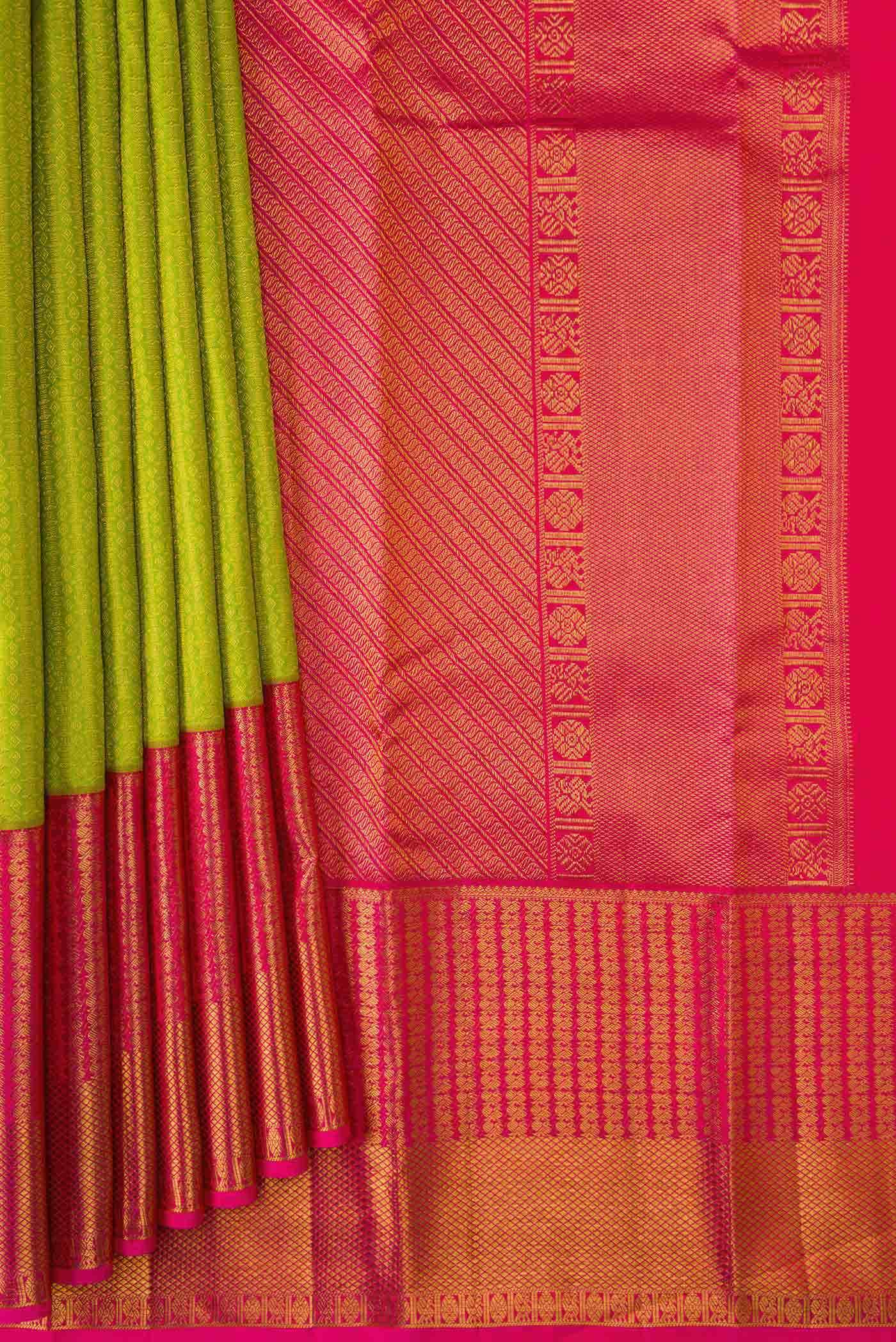 Parrot Green Kanchipuram Silk Saree