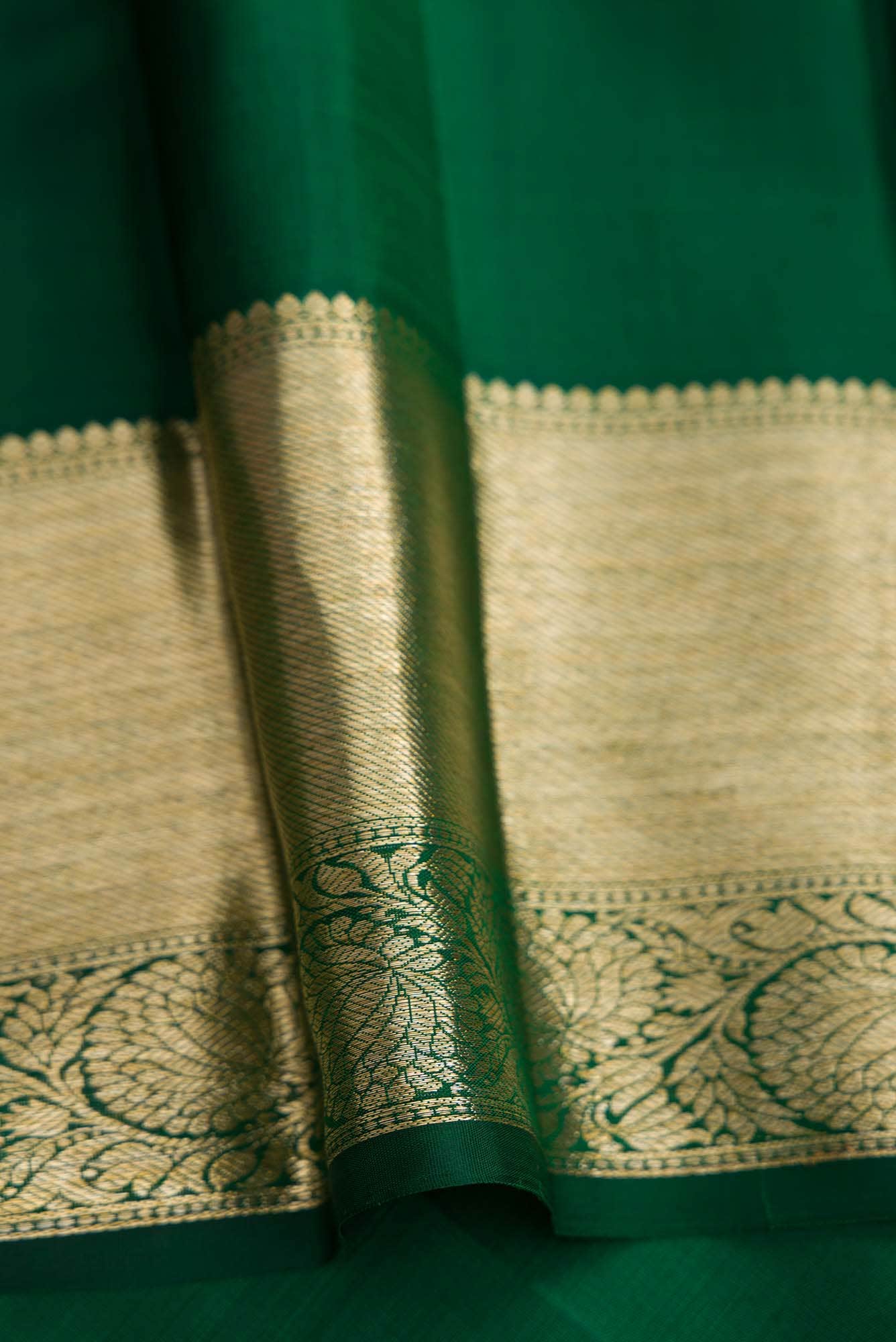 Green Dual Tone Kanchipuram Silk Saree