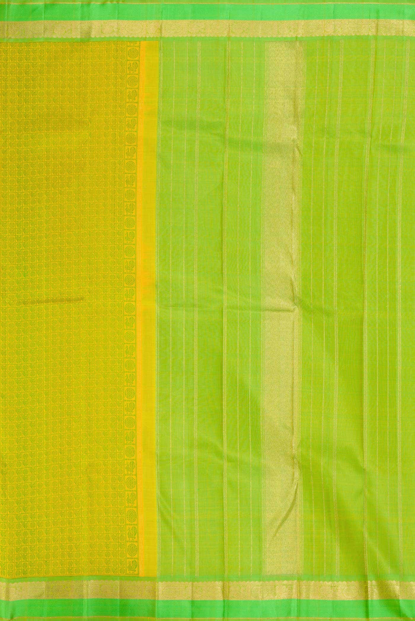 Pure Silk Pure Zari Parrot Green Dual Tone Kanchipuram Saree