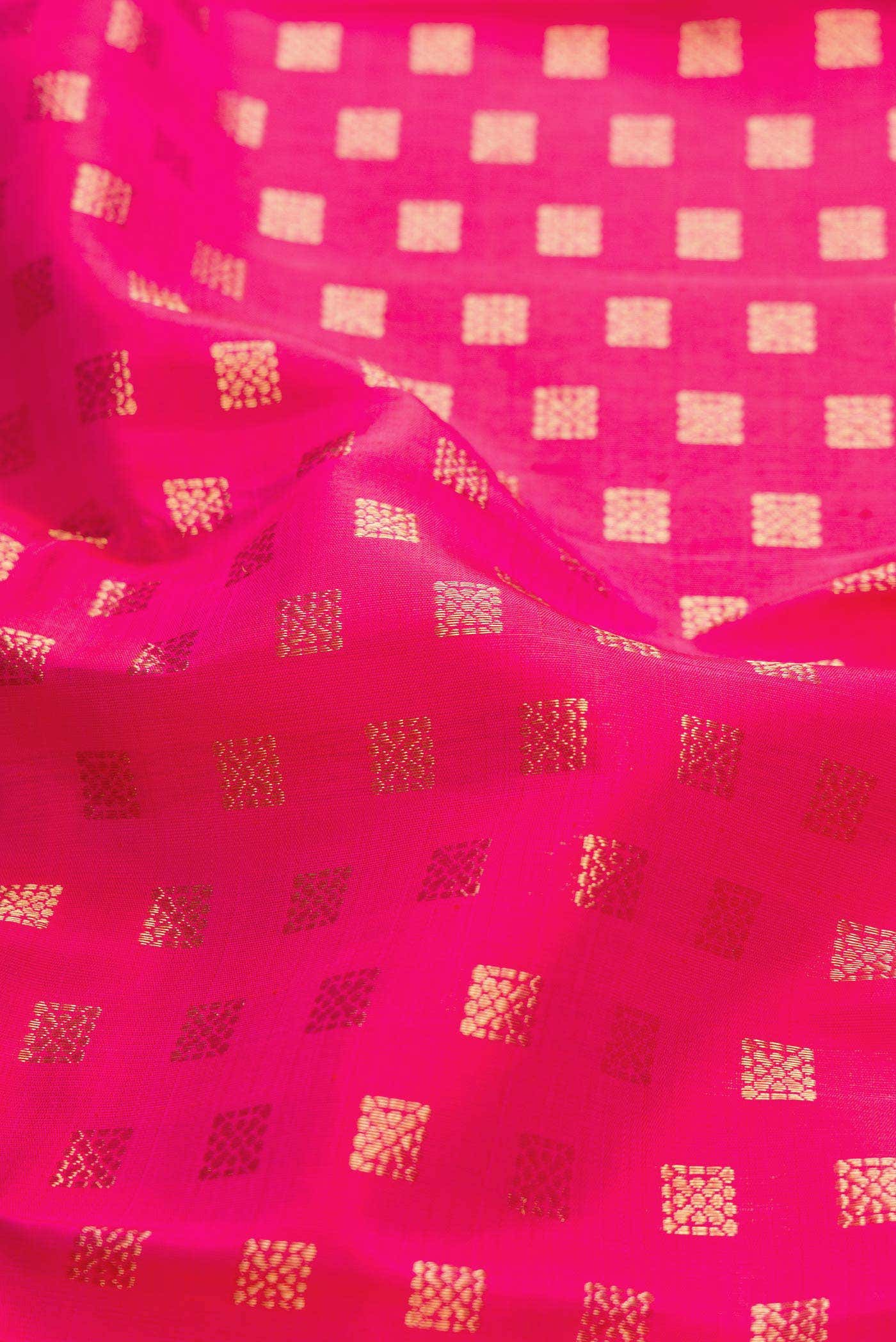 Pure Silk Pure Zari Pink Dual Tone Kanchipuram Saree