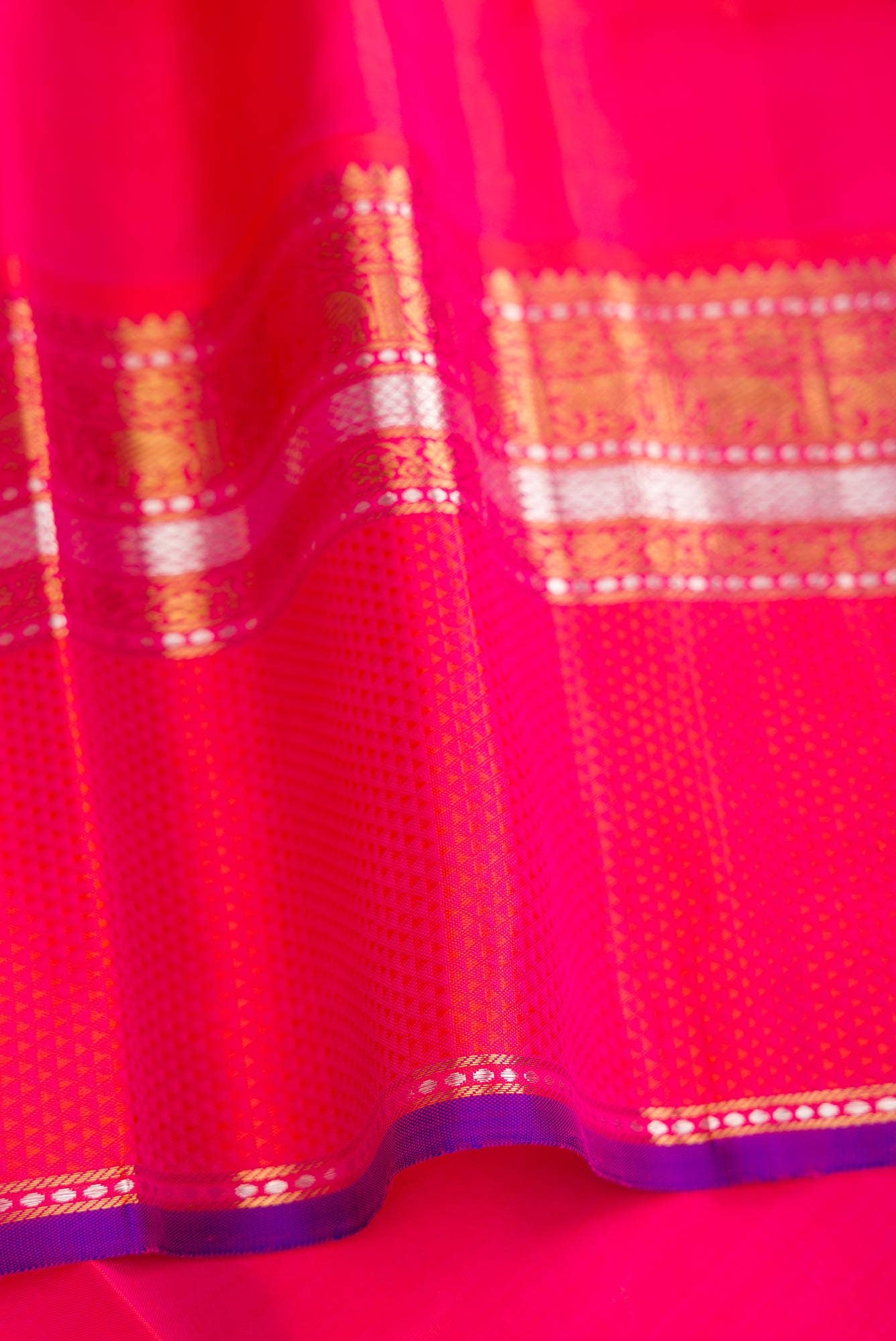 Pure Silk Pure Zari Grey Dual Tone Kanchipuram Saree