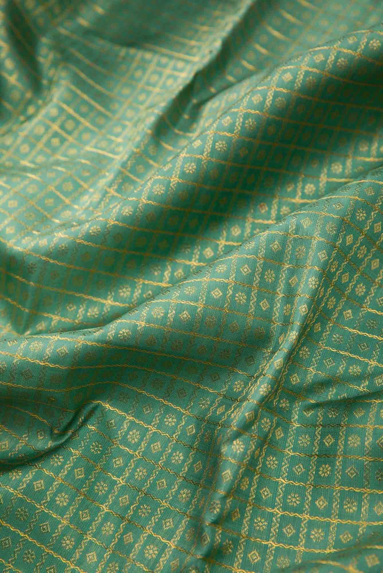 Pure Silk Pure Zari Mint Green Dual Tone Kanchipuram Saree