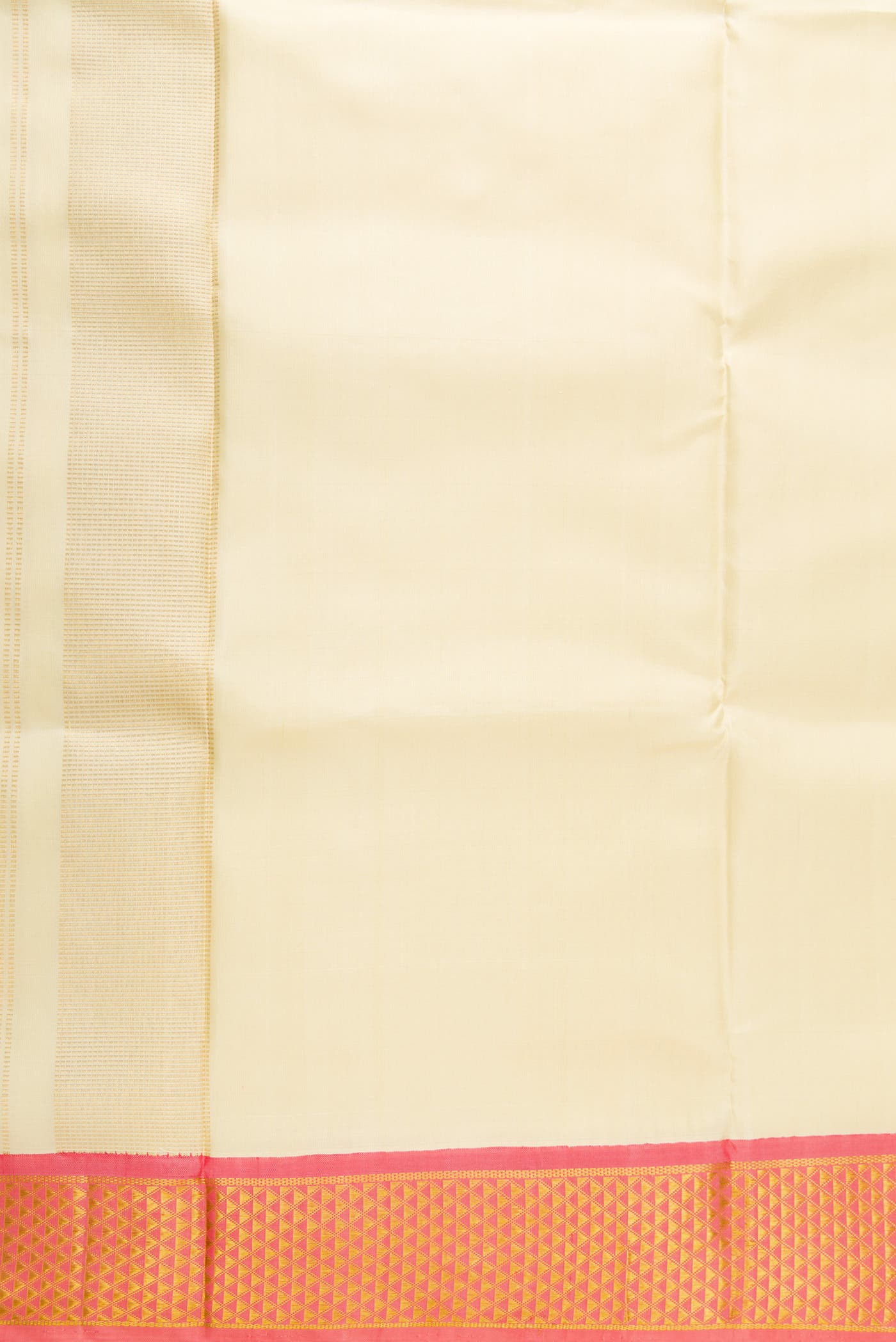 Sandal Silk Dhoti With Angavastram (8X4) Muzham