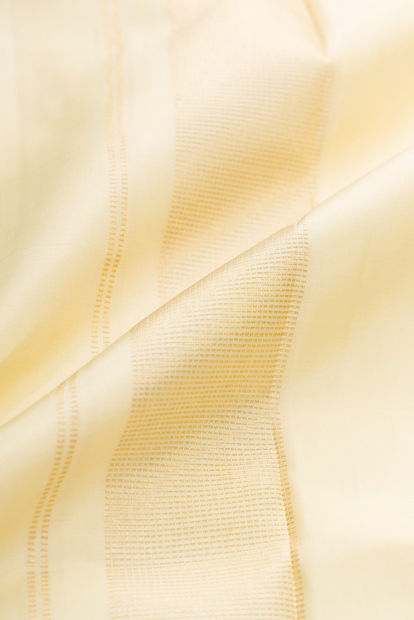 Sandal Silk Dhoti With Angavastram (8X4) Muzham
