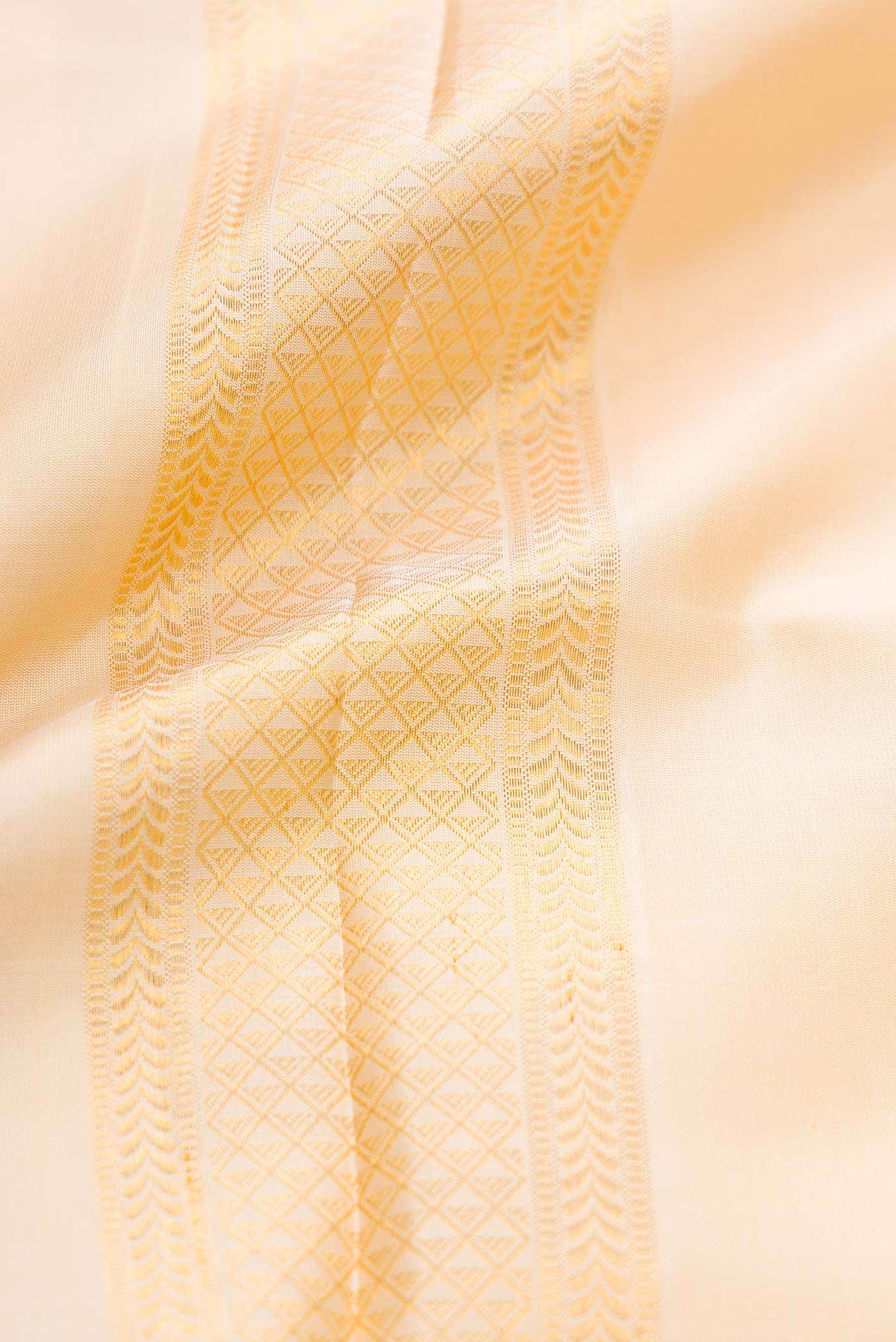 Sandal Silk Dhoti With Angavastram (8X4) Muzham