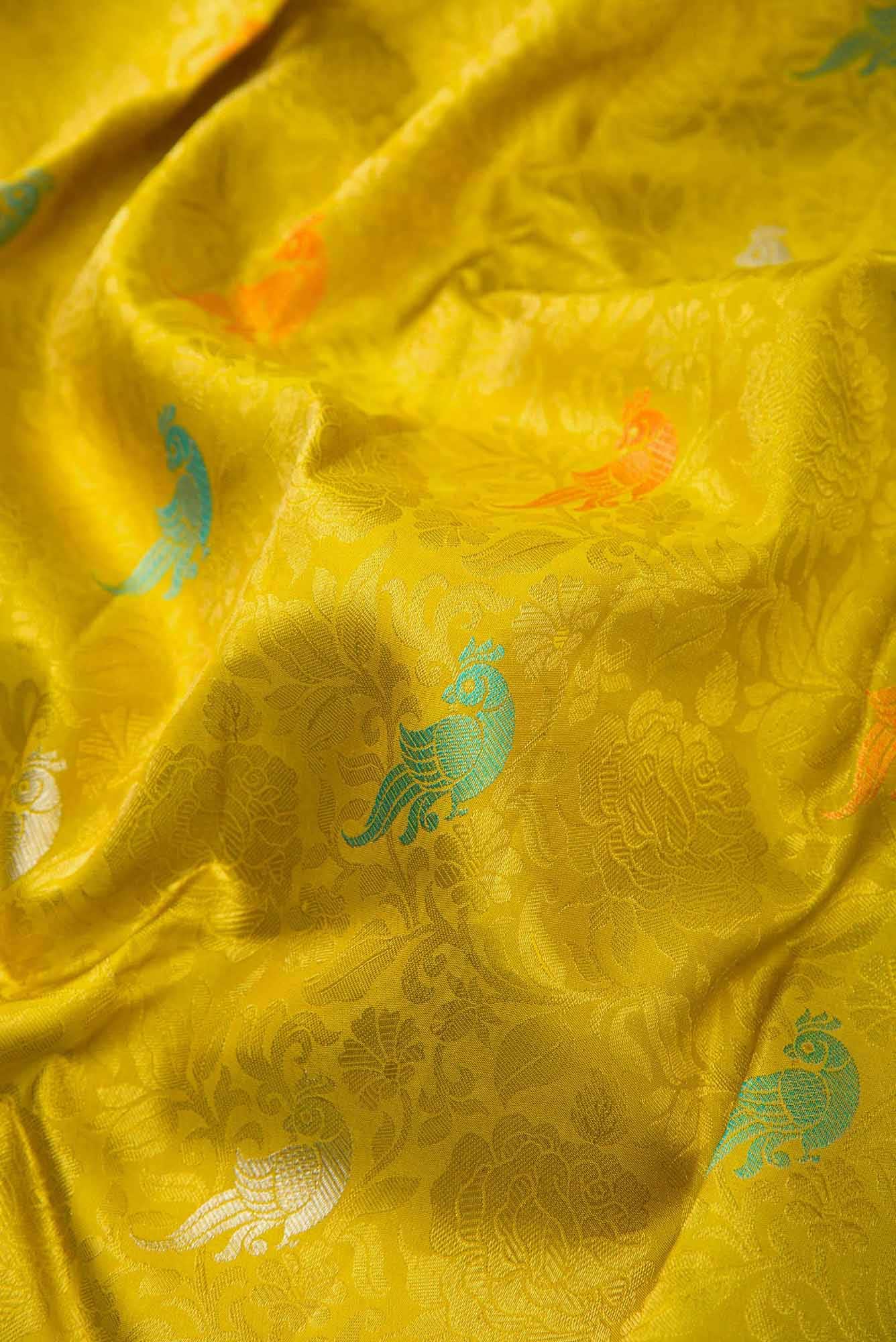 Pure Silk Pure Zari Lemon Yellow Dual Tone Kanchipuram Saree