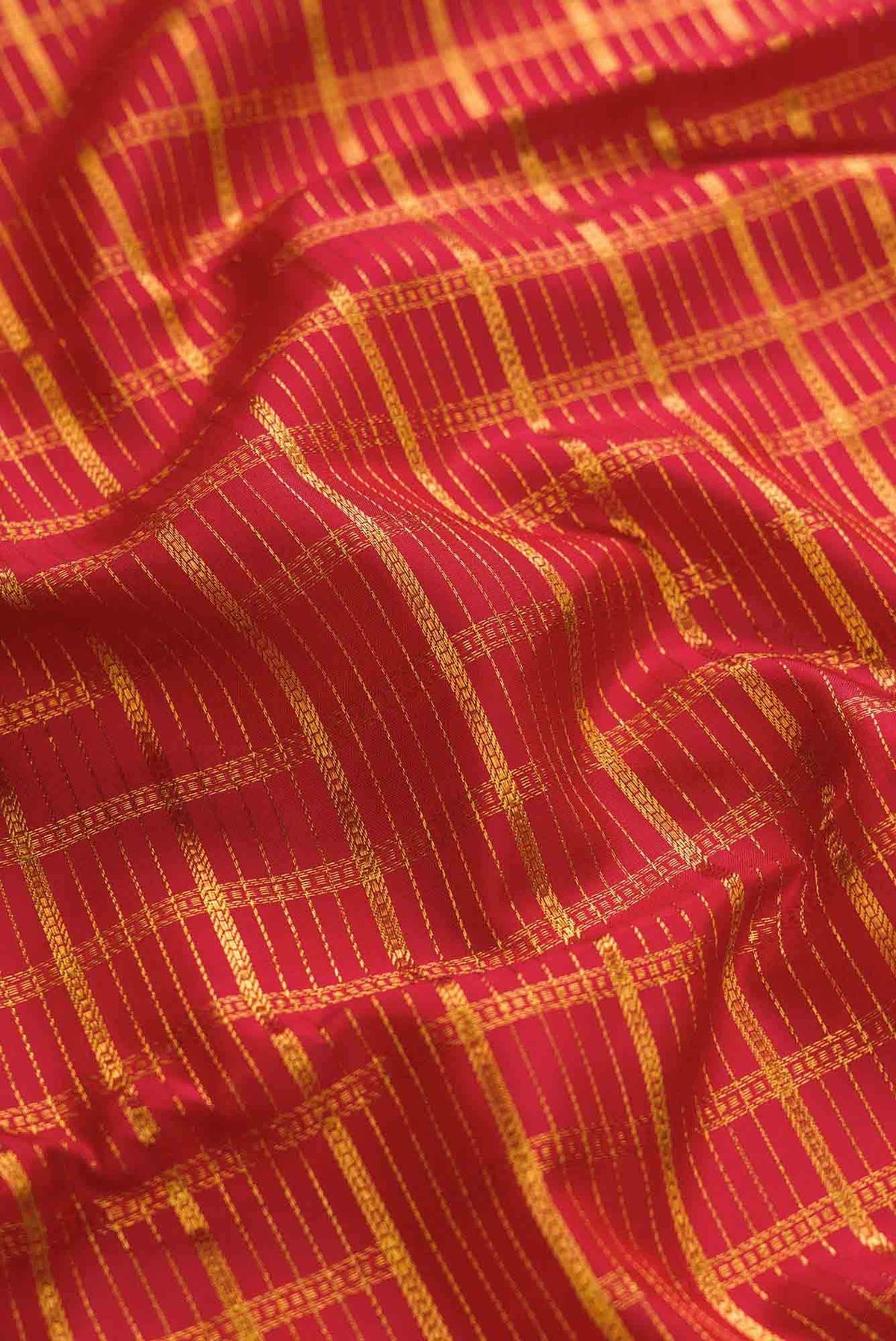 Red Dual Tone Kanjivaram Silk Saree
