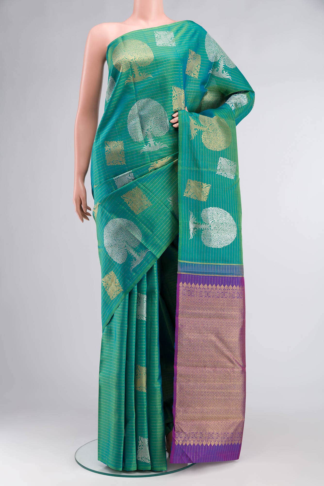 Green with Blue Dual Tone Kanchipuram Silk Saree