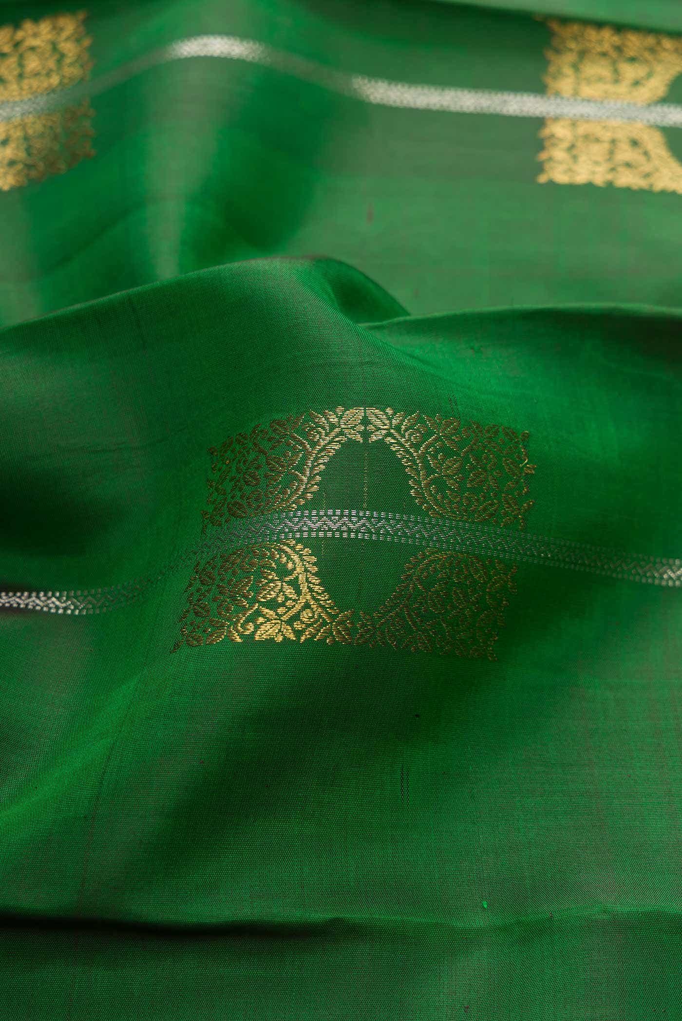 Green Dual Tone Kanchipuram Silk Saree