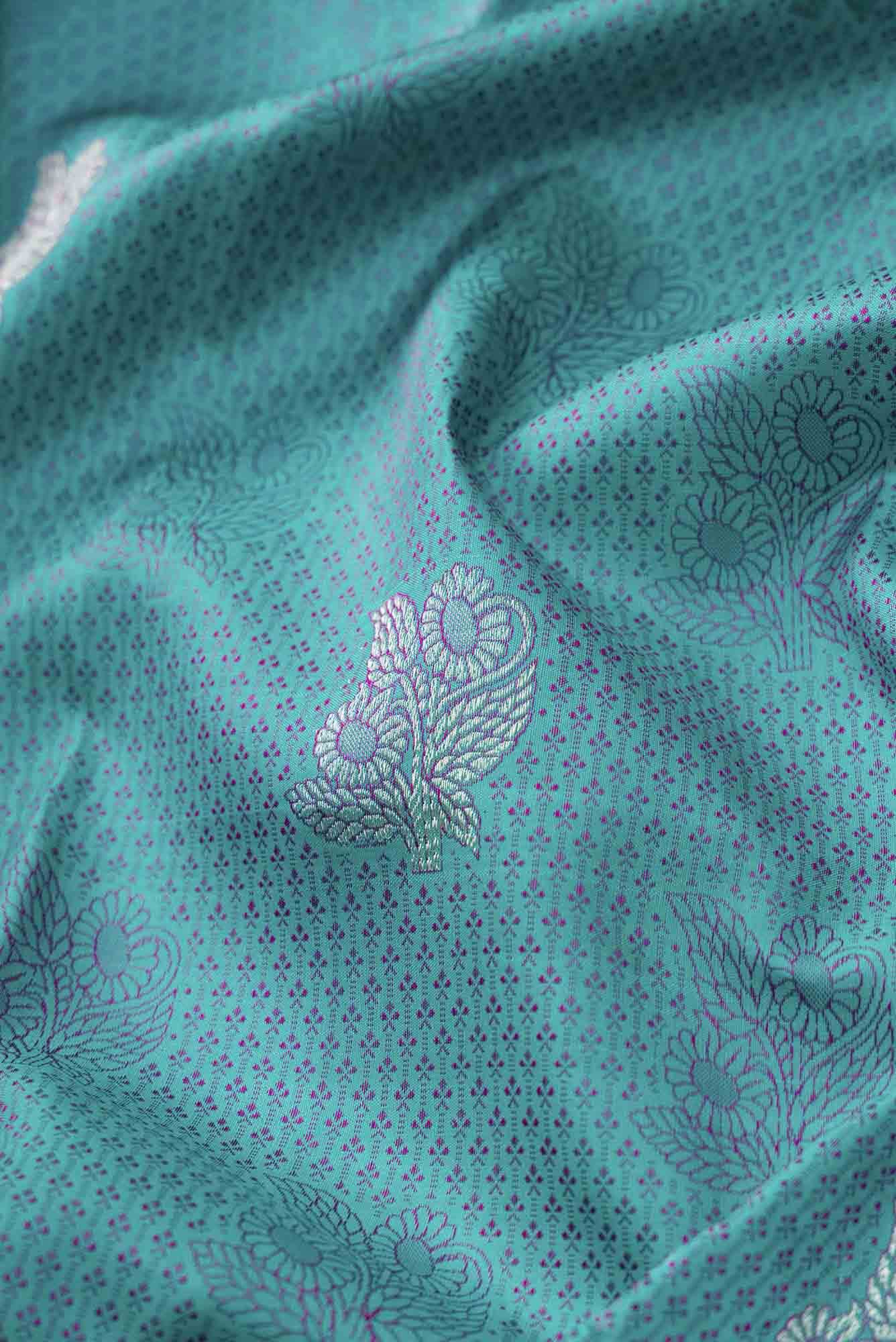 Pure Silk Pure Zari Blue Dual Tone Kanchipuram Saree