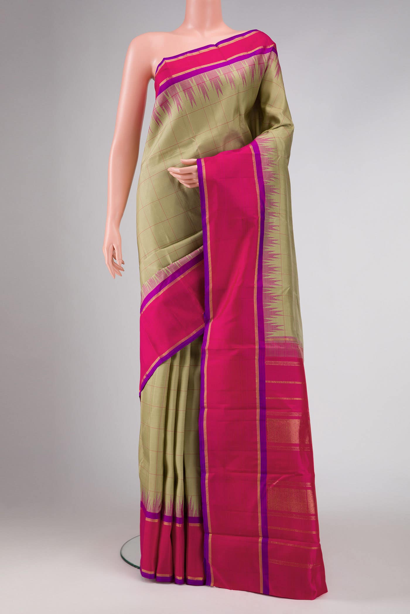 Pure Silk Pure Zari Pista Green Dual Tone Kanchipuram Saree