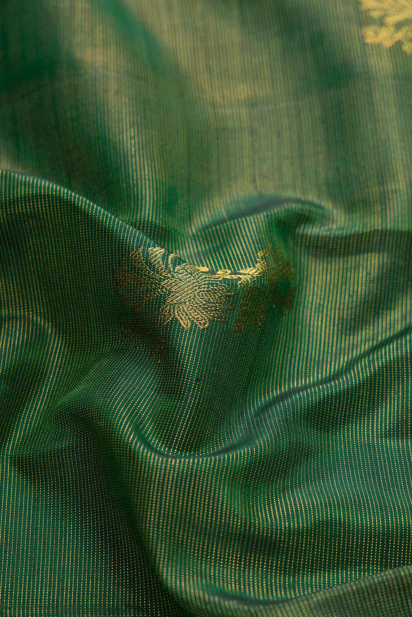 Green Dual Tone Kanchipuram Silk Saree