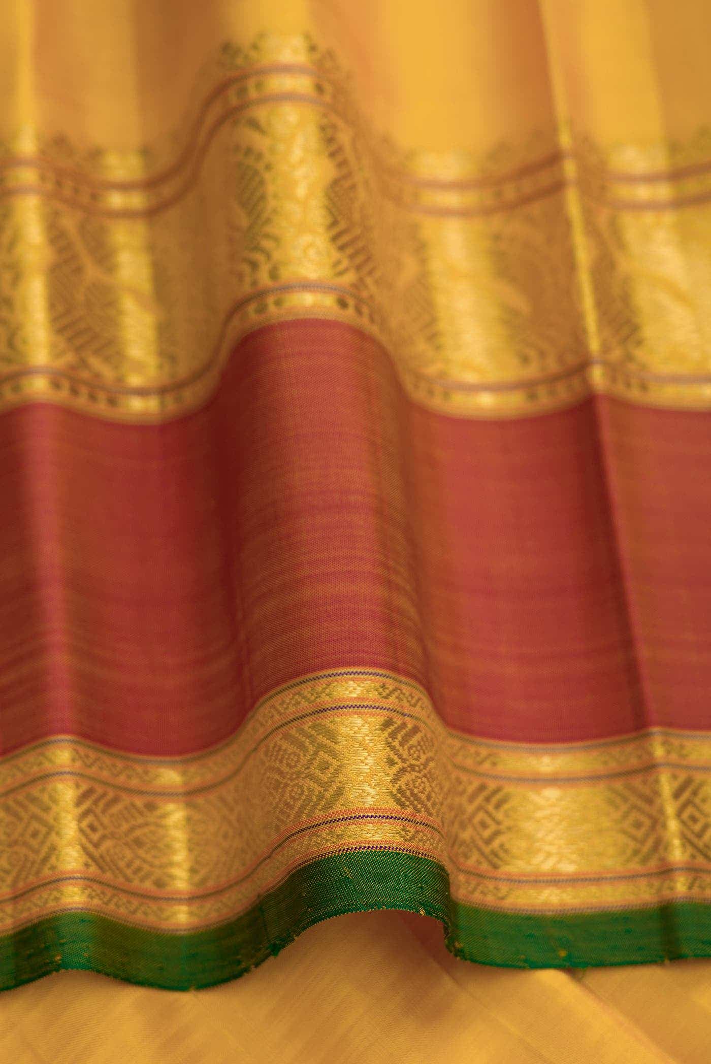 Pure Silk Pure Zari Royal Blue and Purple Dual Tone Kanchipuram Saree