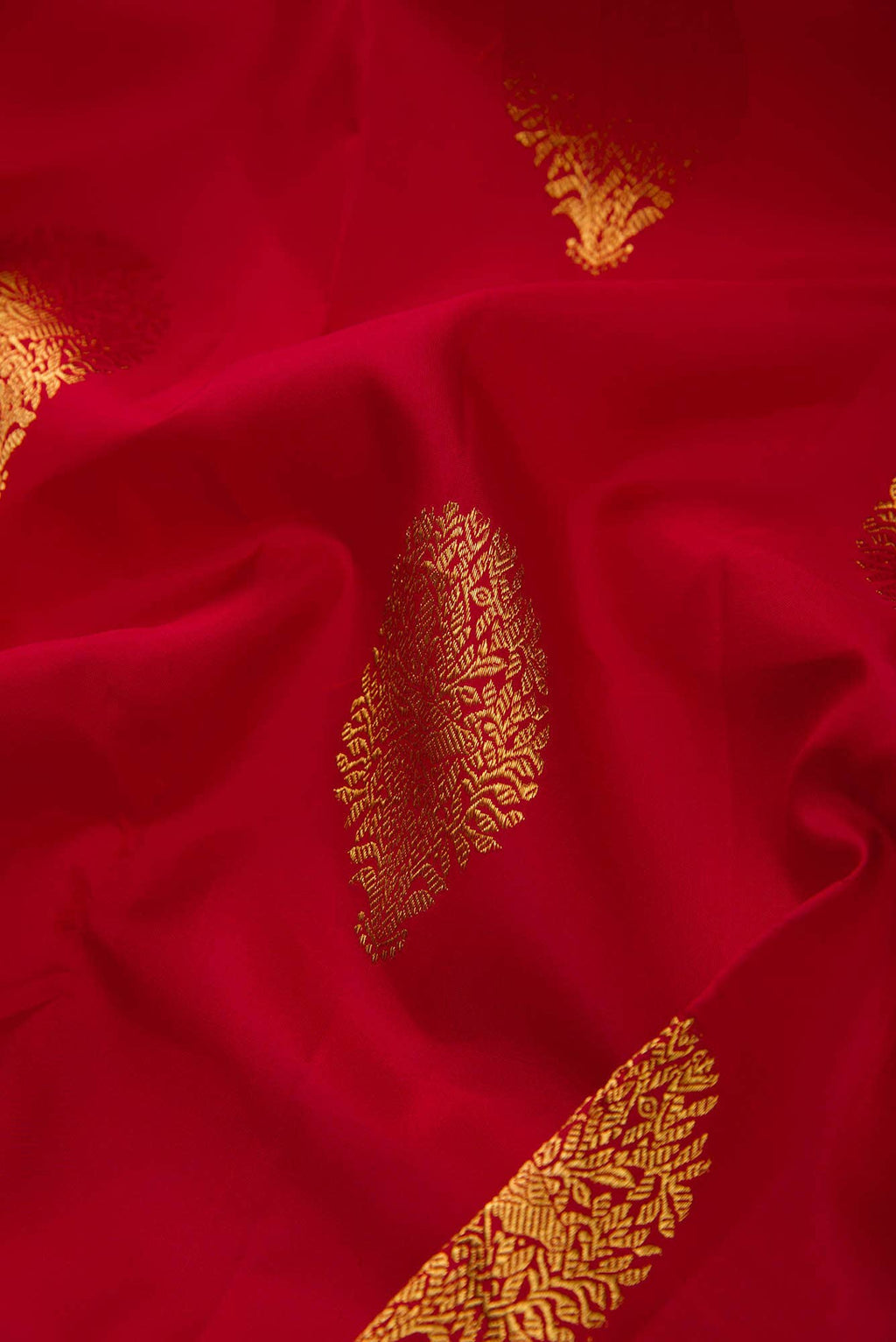 Pure Silk Pure Zari Red Dual Tone Kanchipuram Saree