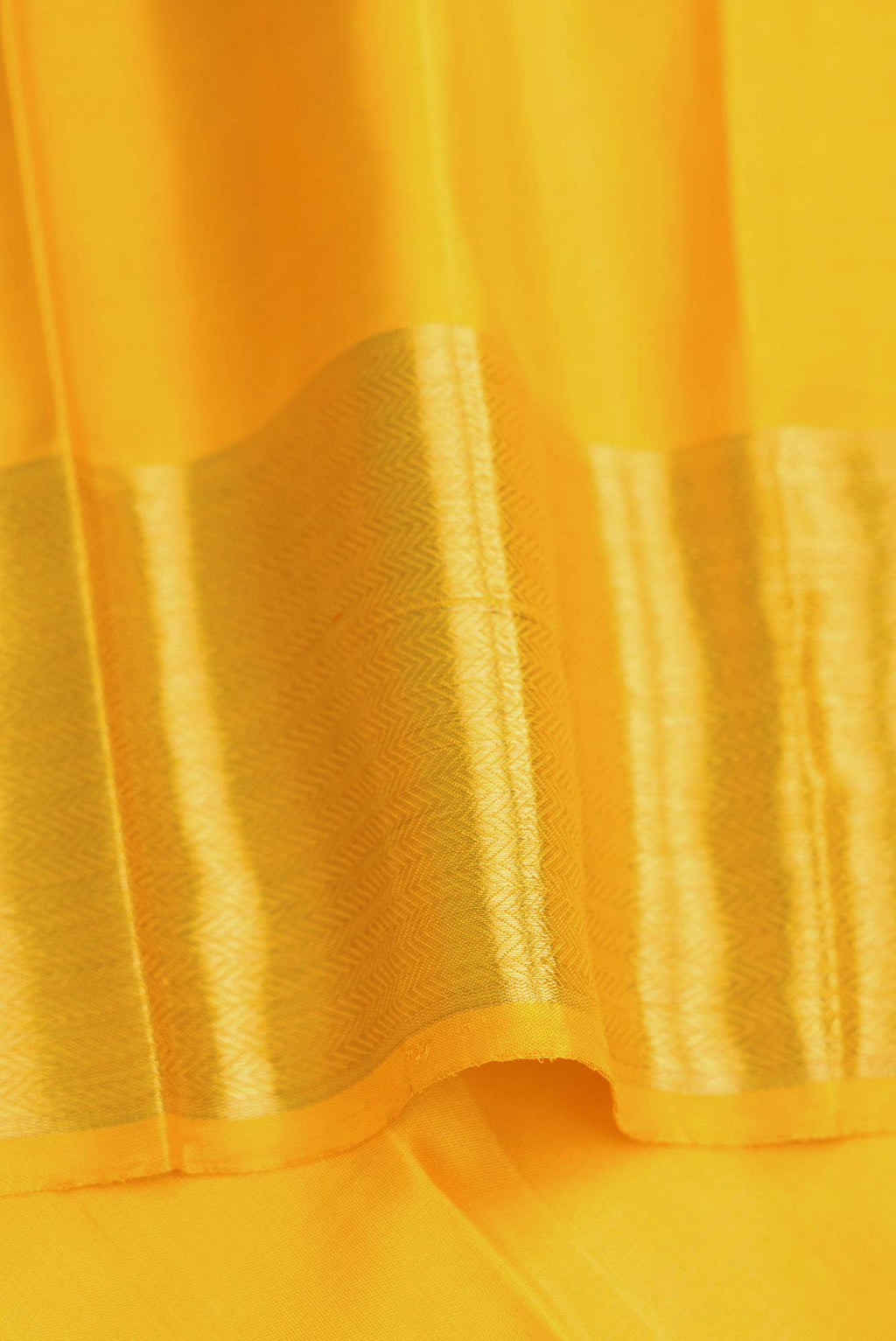 Pure Silk Pure Zari Mustard Dual Tone Kanchipuram Saree