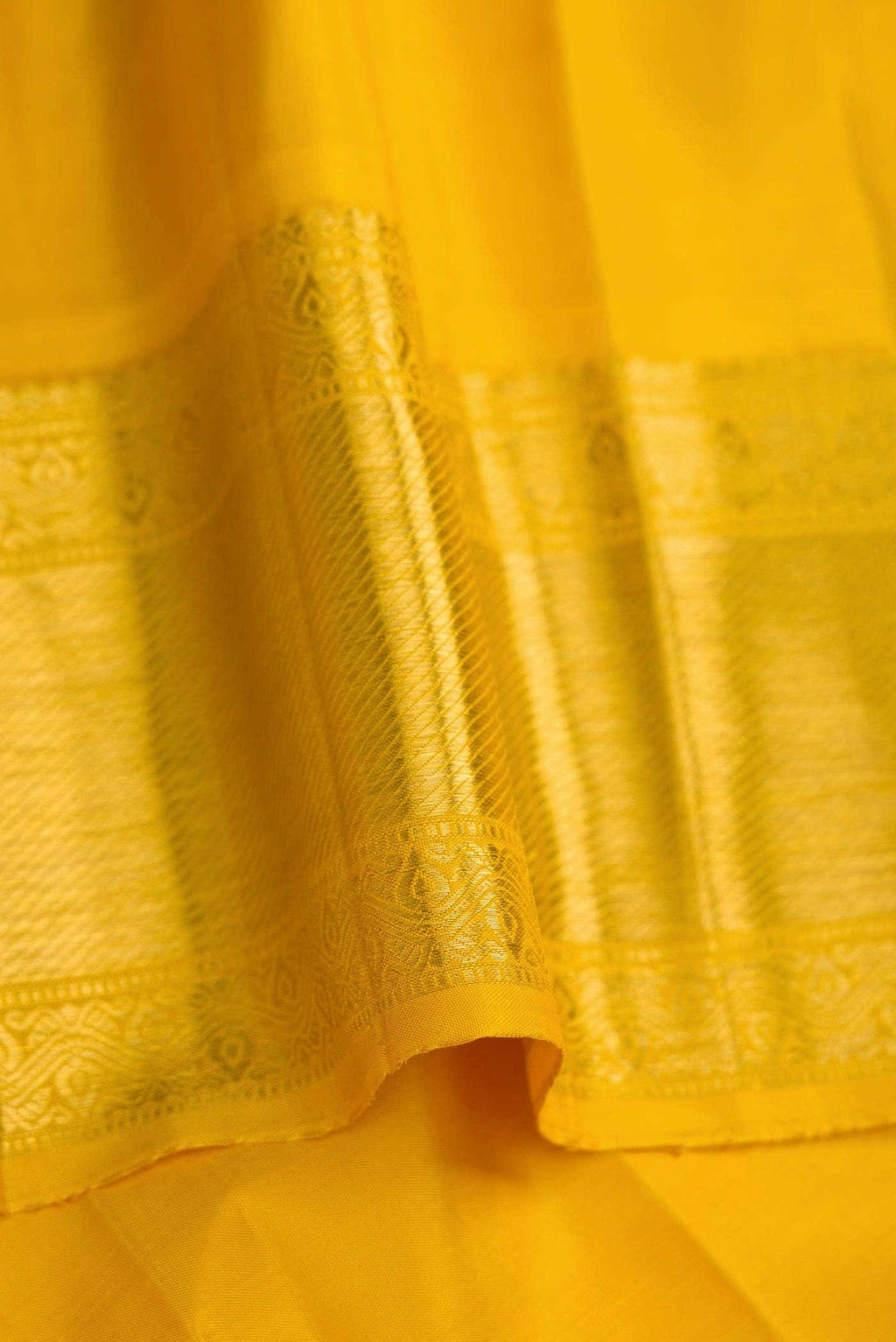 Pure Silk Pure Zari Green Dual Tone Kanchipuram Saree