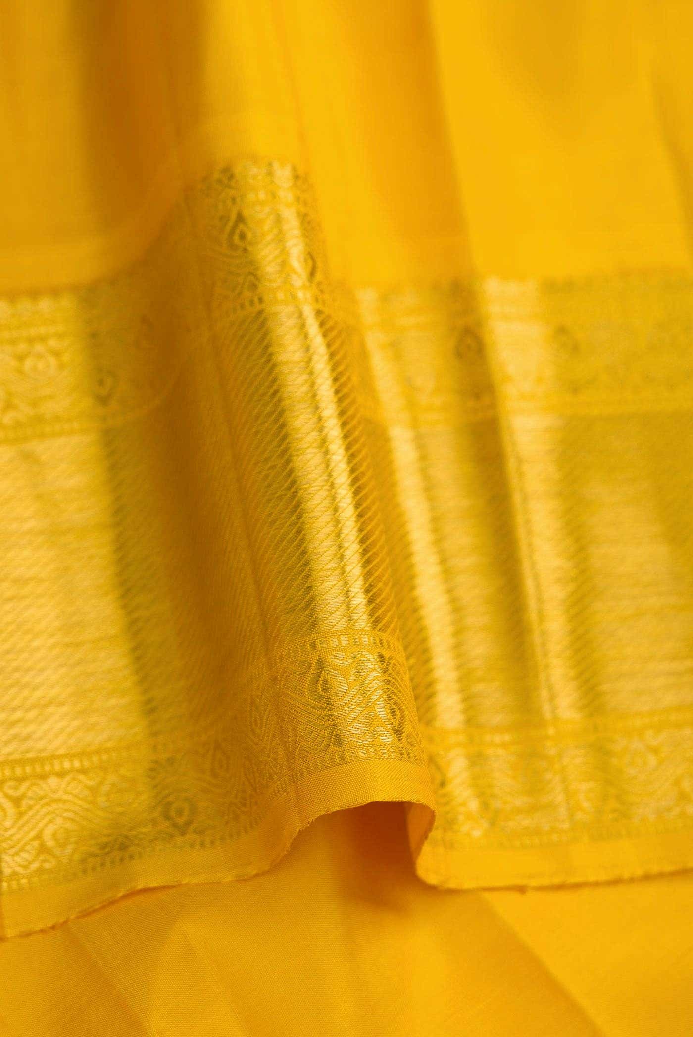 Pure Silk Pure Zari Green Dual Tone Kanchipuram Saree