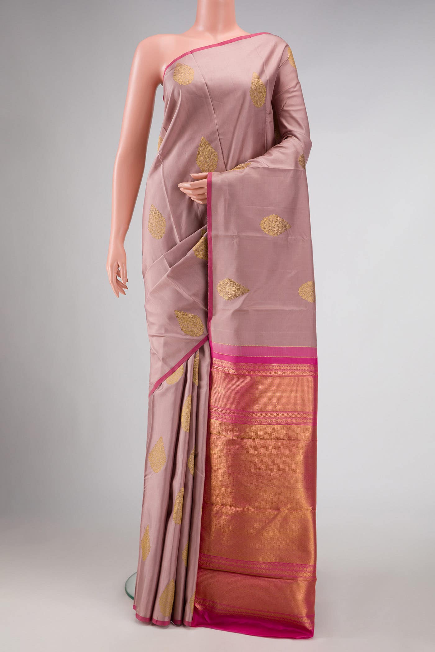 Pure Silk Pure Zari Golden Peach Kanchipuram Saree