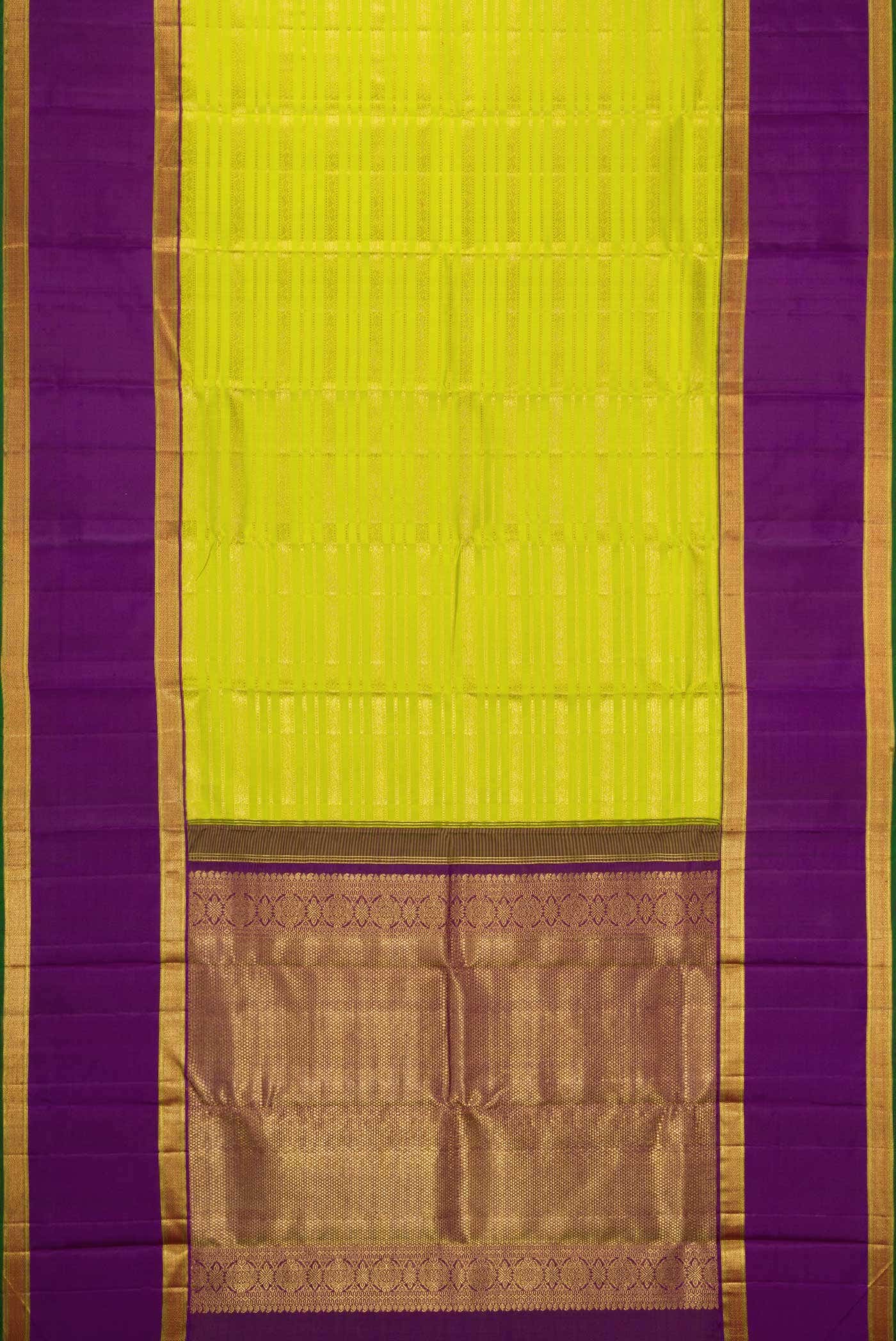 Parrot Green Kanchipuram Silk Saree