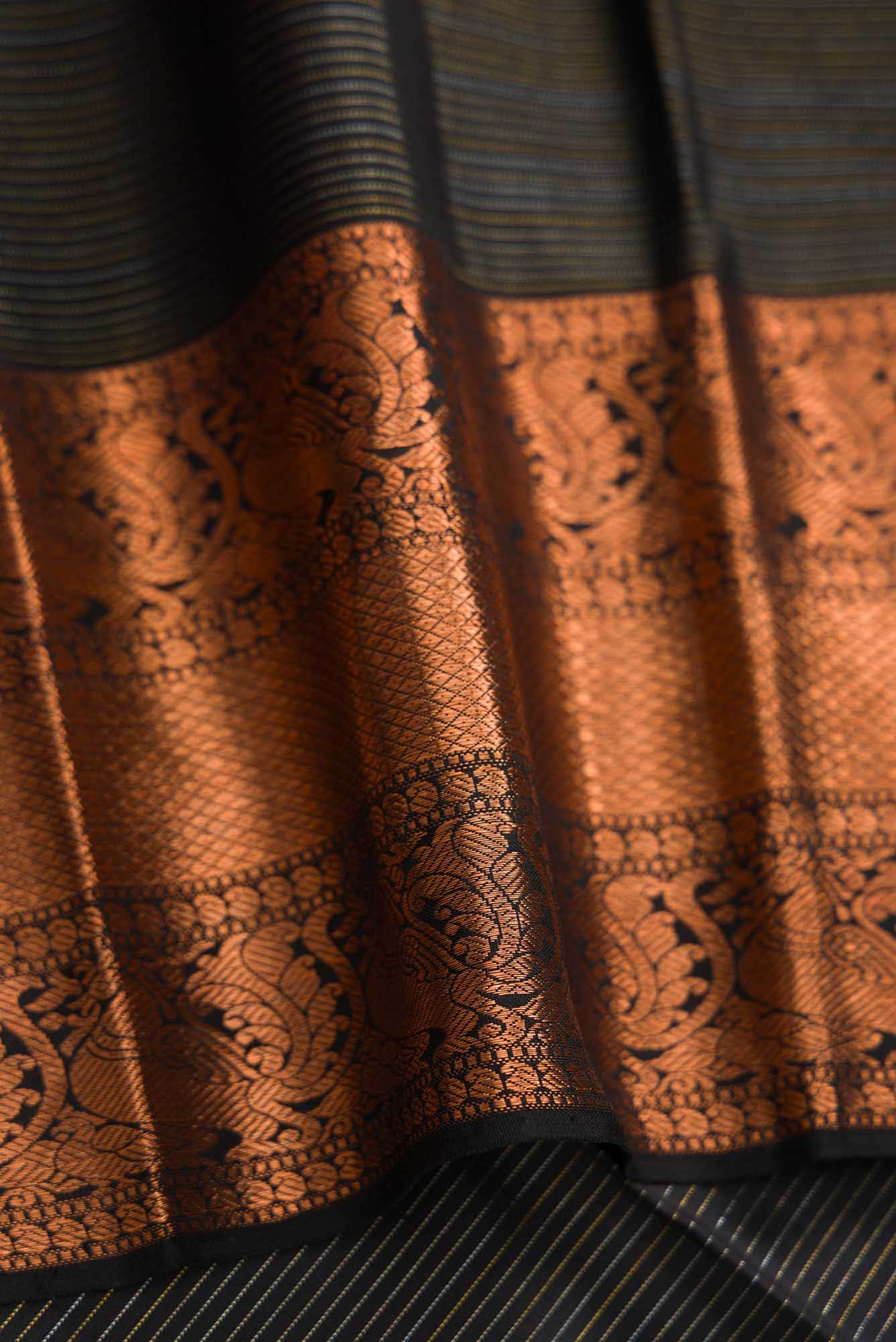 Black Dual Tone Kanchipuram Silk Saree