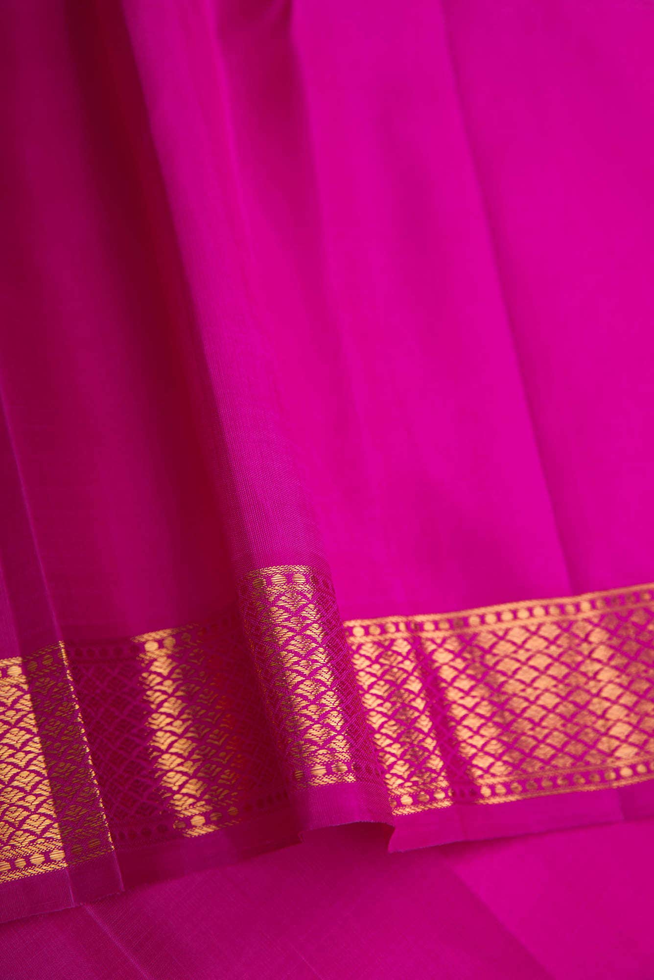 Pure Silk Pure Zari Orange Dual Tone Kanchipuram Saree