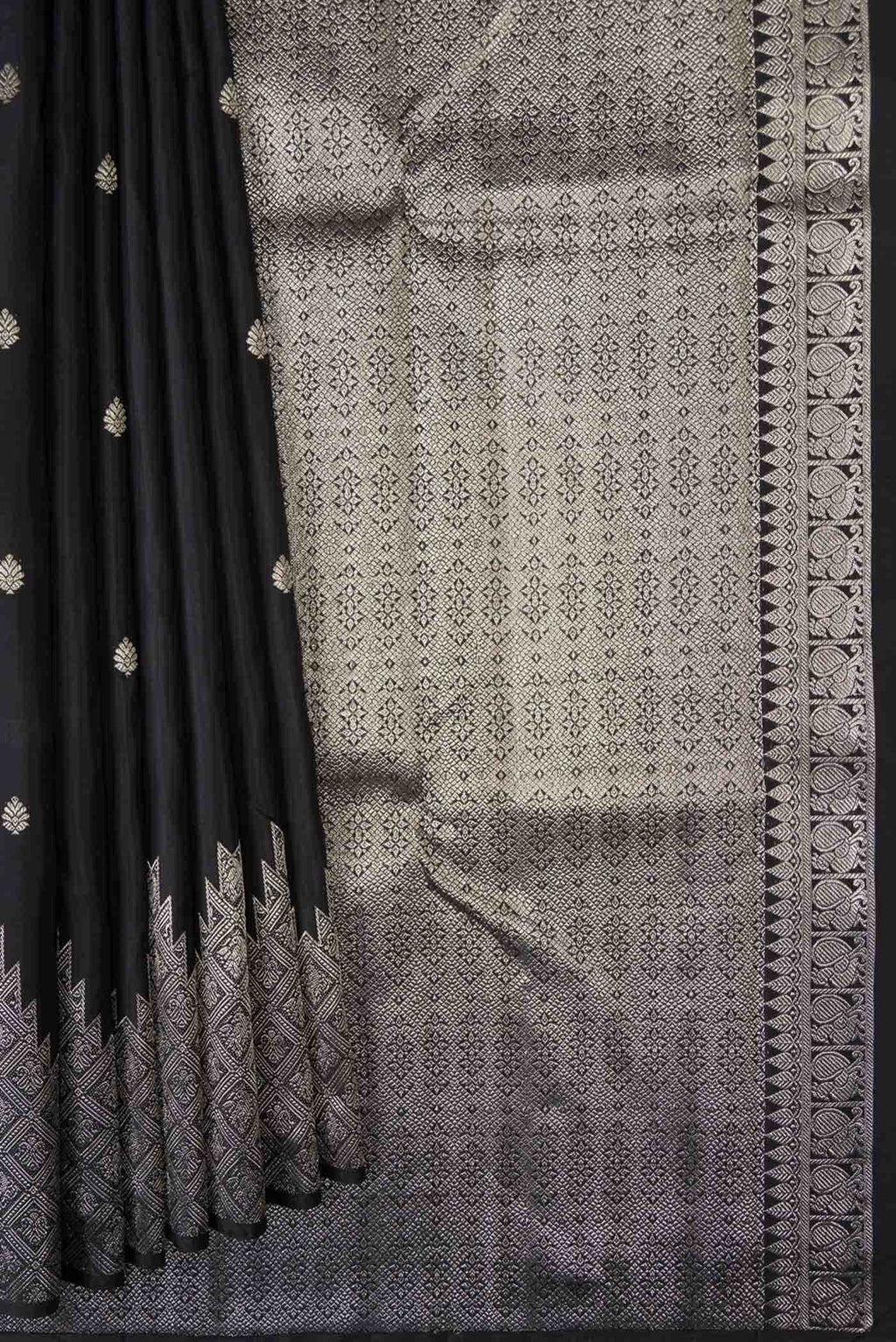Black Kanchipuram Silk Saree
