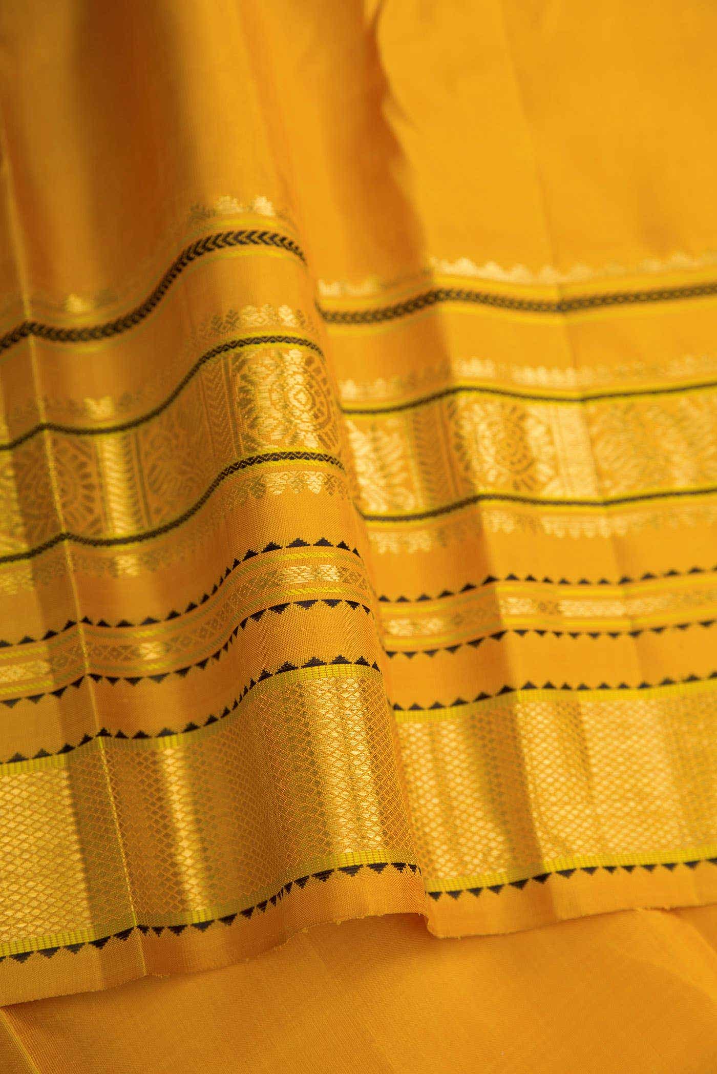 Pure Silk Pure Zari Violet Dual Tone Kanchipuram Saree