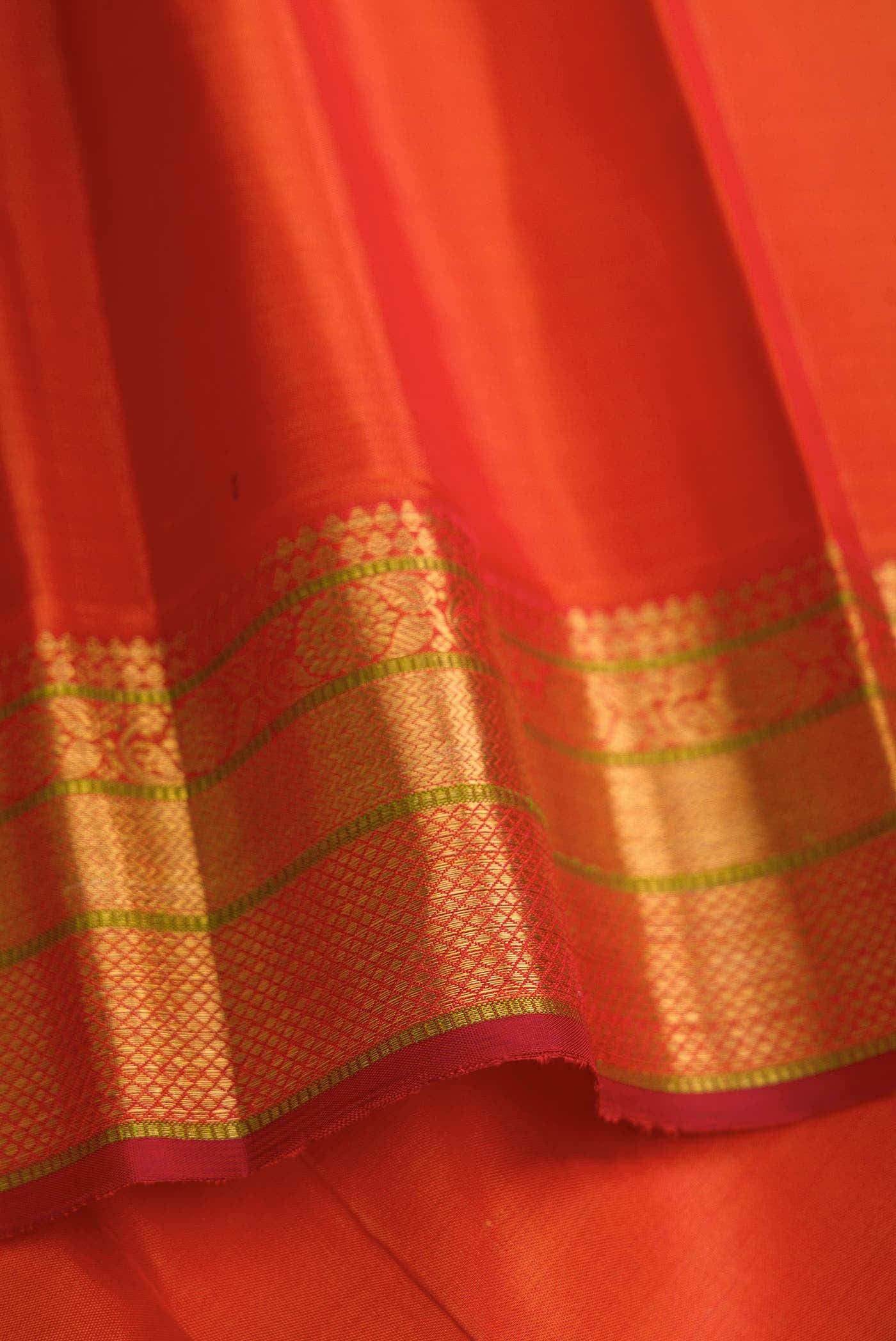 Pure Silk Pure Zari Green Dual Tone Kanchipuram Saree