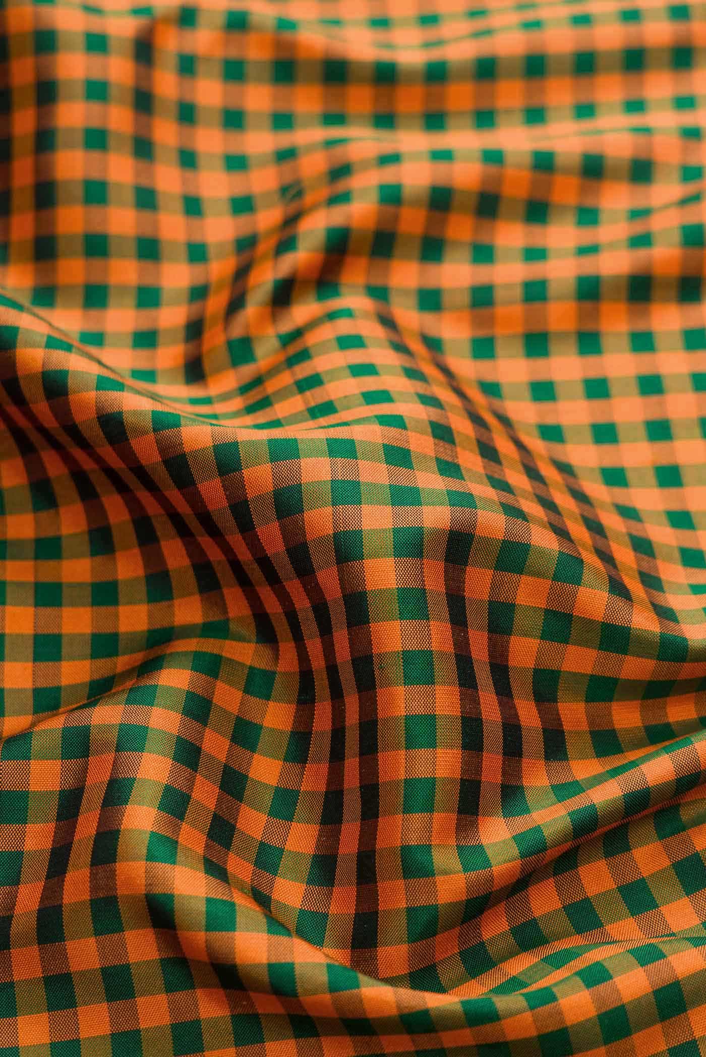 Green and Orange Dual Tone Gadwal Silk Saree