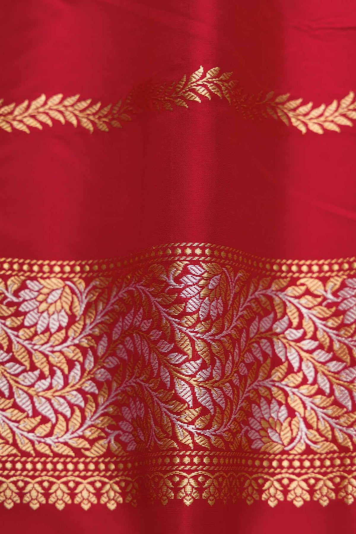 Black Dual Tone Banarasi Silk Saree