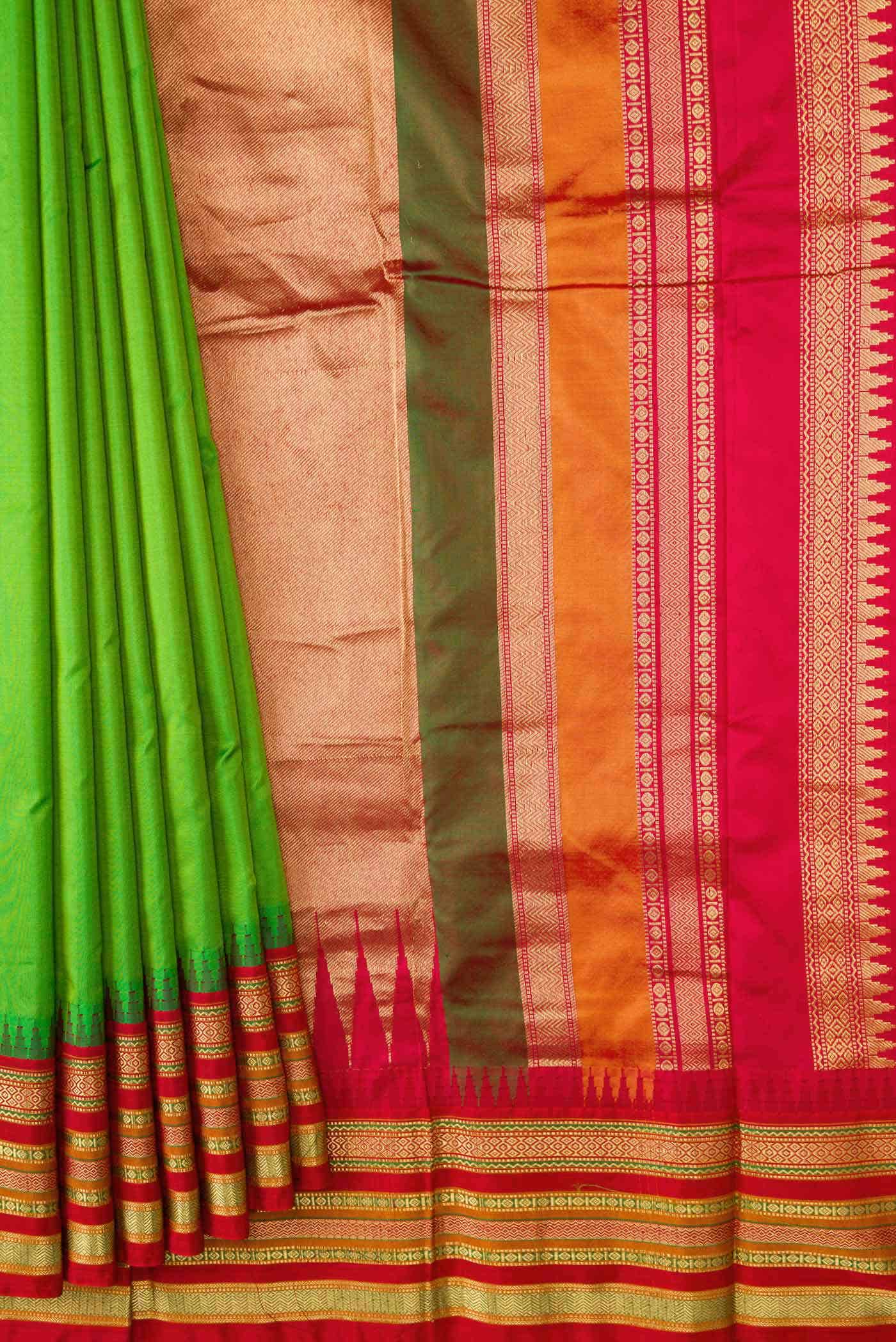 Parrot Green Dual Tone Kanchipuram Silk Saree