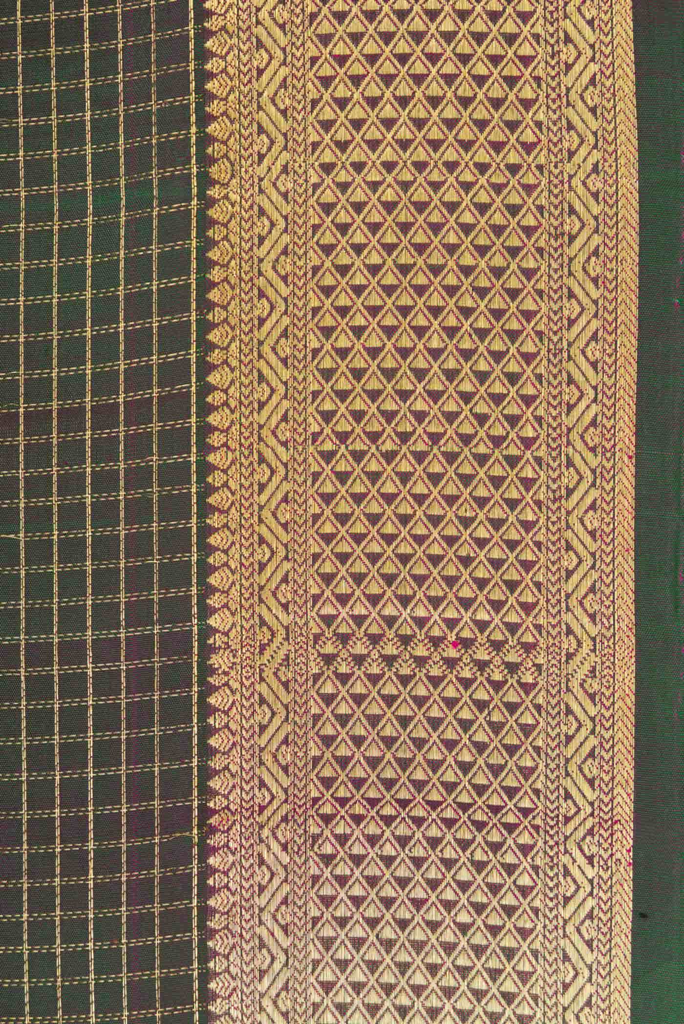 Green Dual Tone Kanchipuram Silk Saree