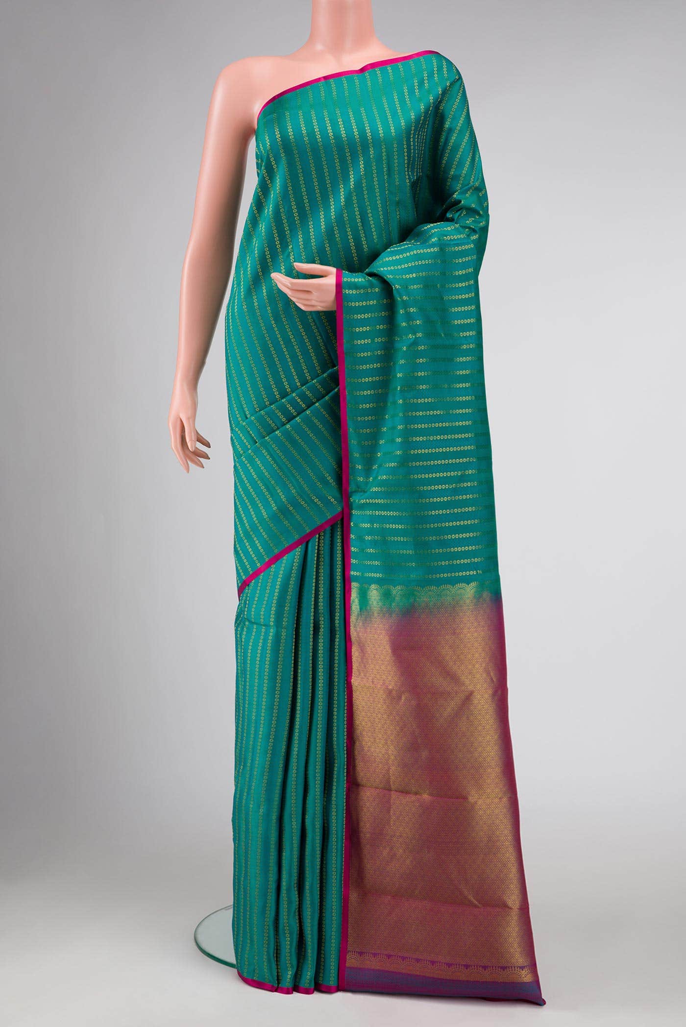 Green Dual Tone Kanchipuram Silk Saree