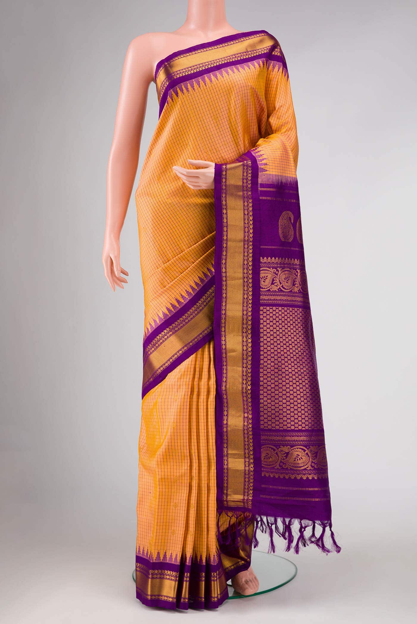 Golden Peach Dual Tone Gadwal Silk Saree