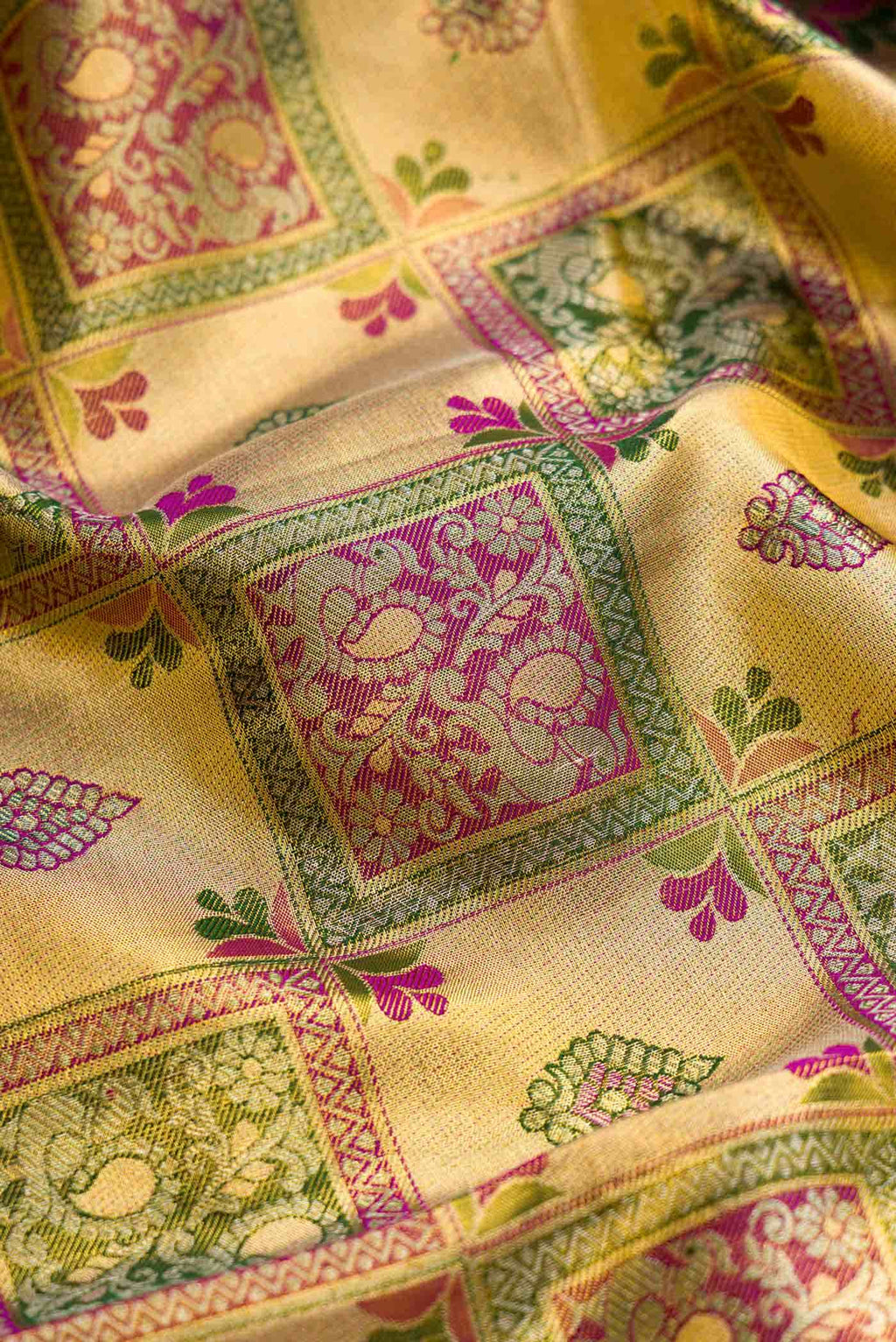 Gold Kanchipuram Tissue Silk Saree
