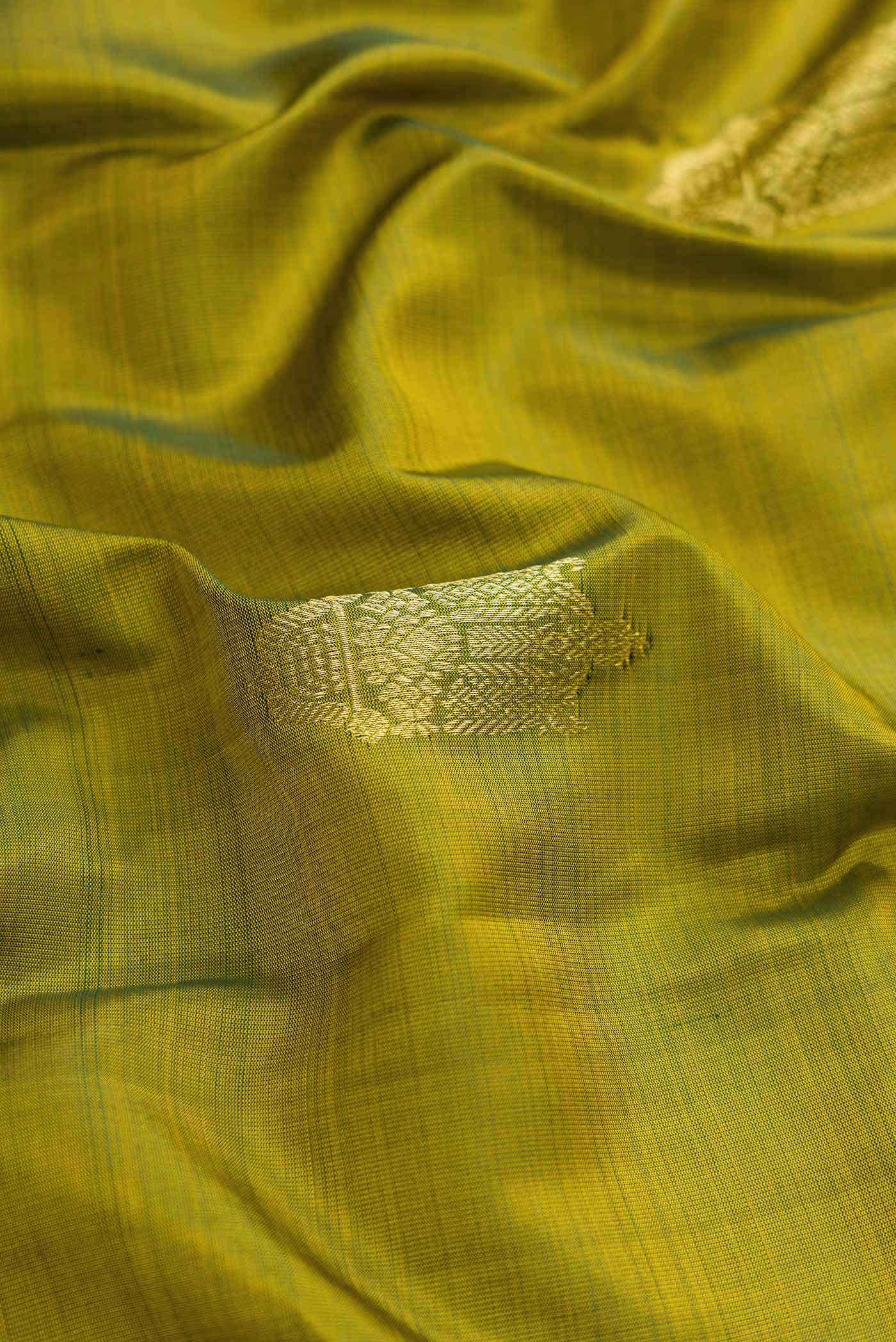 Green Dual Tone Kanchipuram Silk Saree