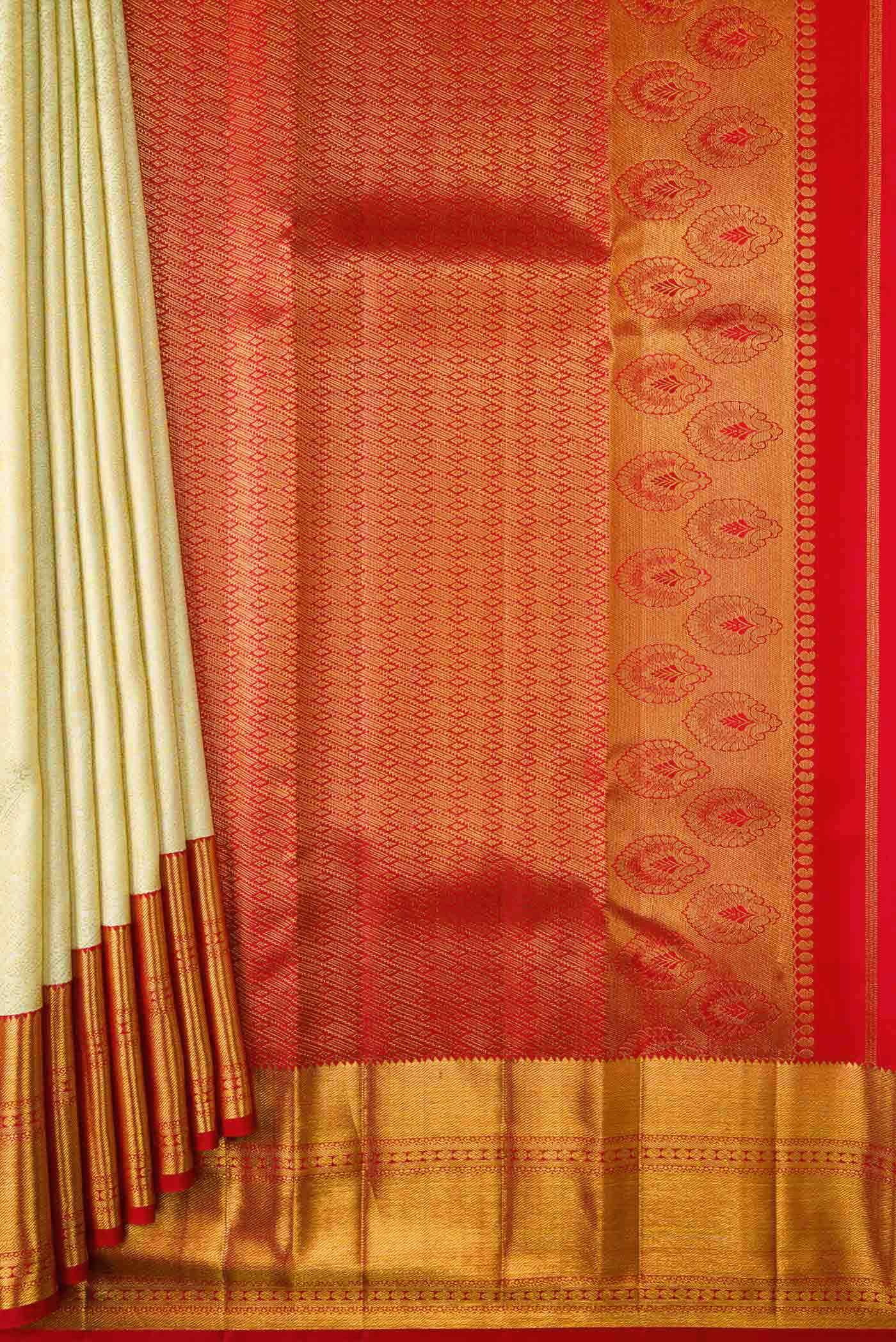 Pista Green Kanchipuram Silk Saree