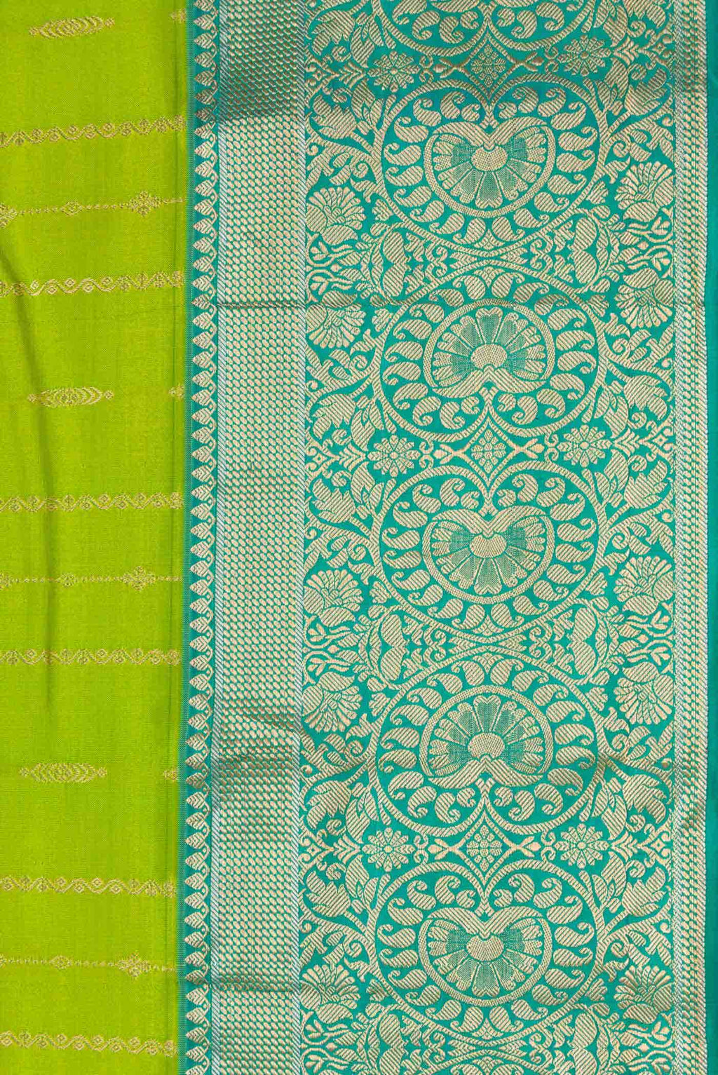 Parrot Green Dual Tone Kanchipuram Silk Saree