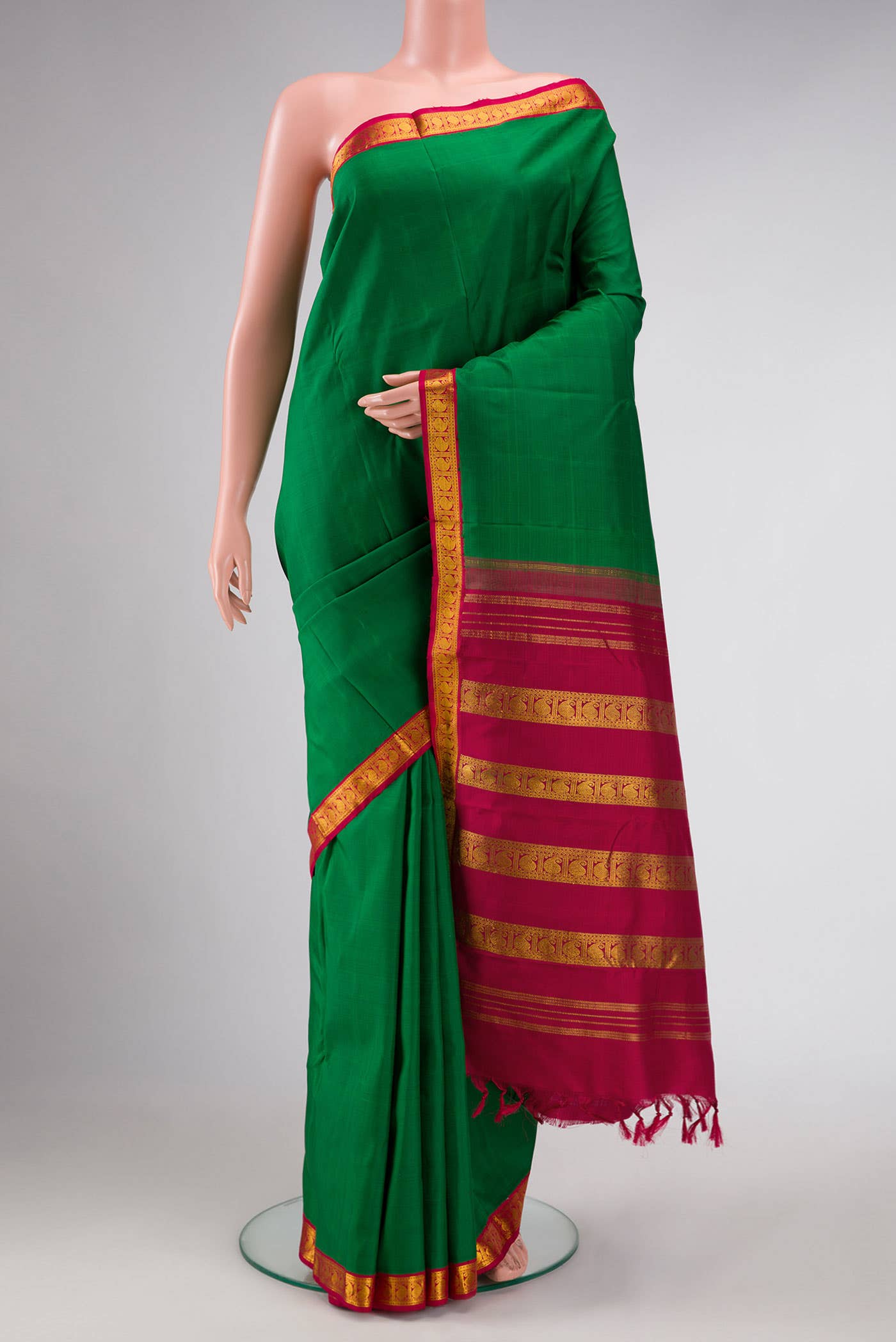 Pure Silk Pure Zari Green Dual Tone Kanchipuram Saree