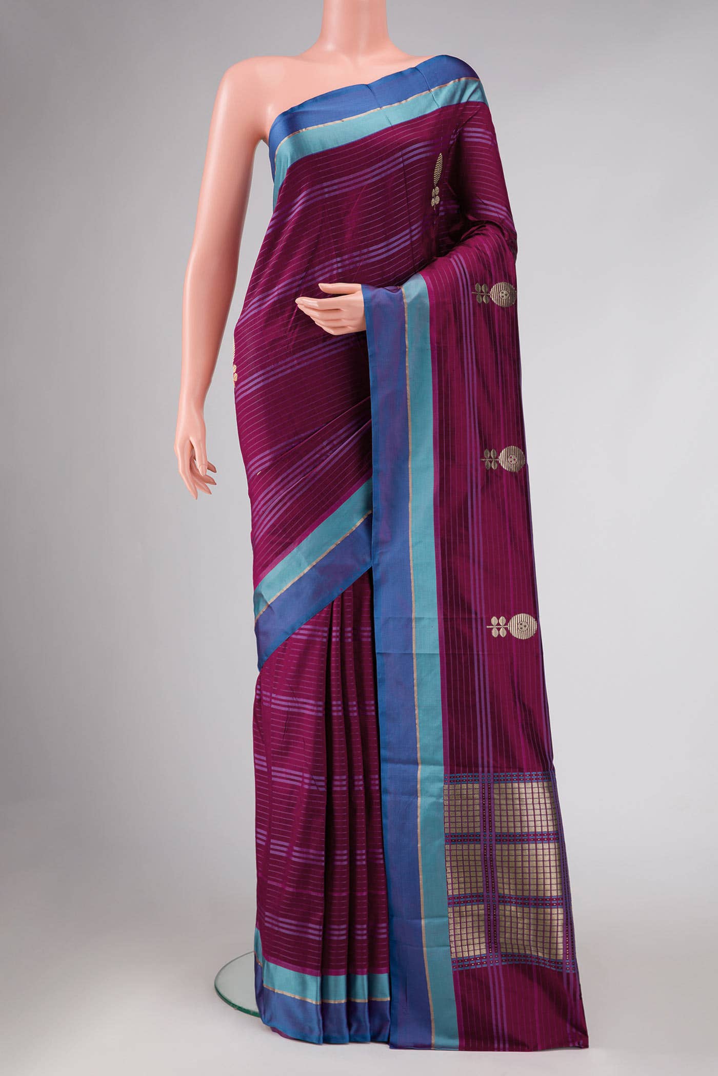 Magenta Dual Tone Banarasi Silk Saree