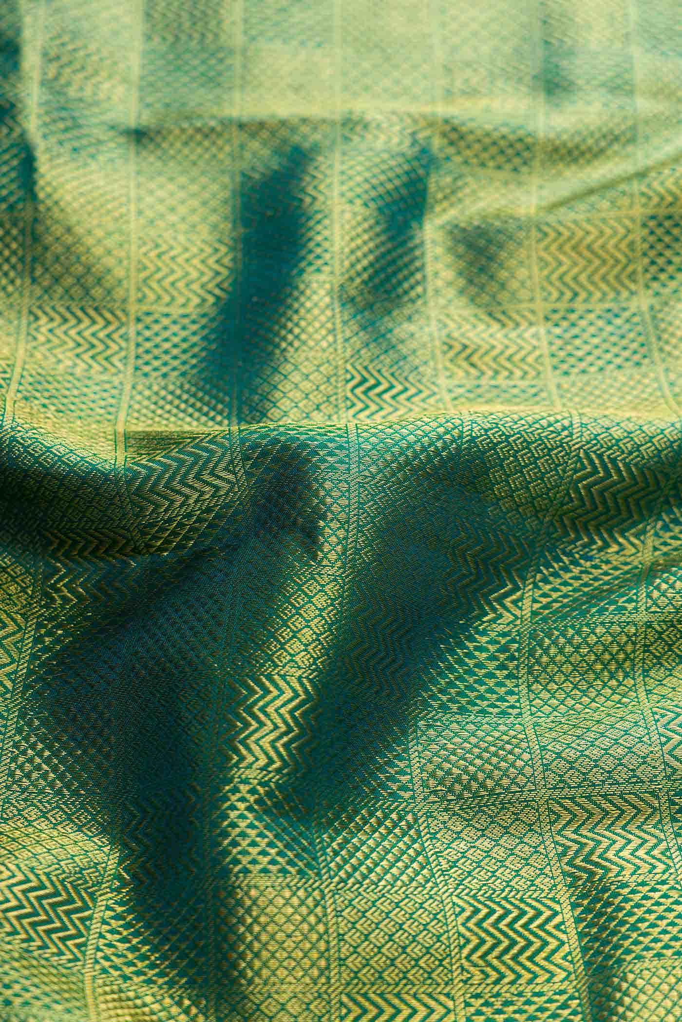 Green Dual Tone Kanchipuram Silk Saree