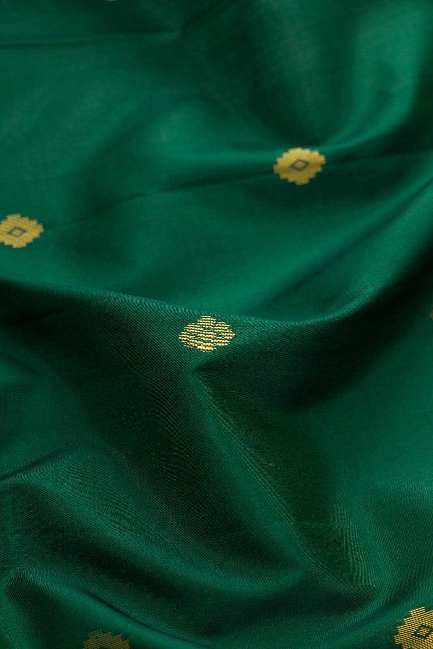 Green Dual Tone Soft Silk Saree