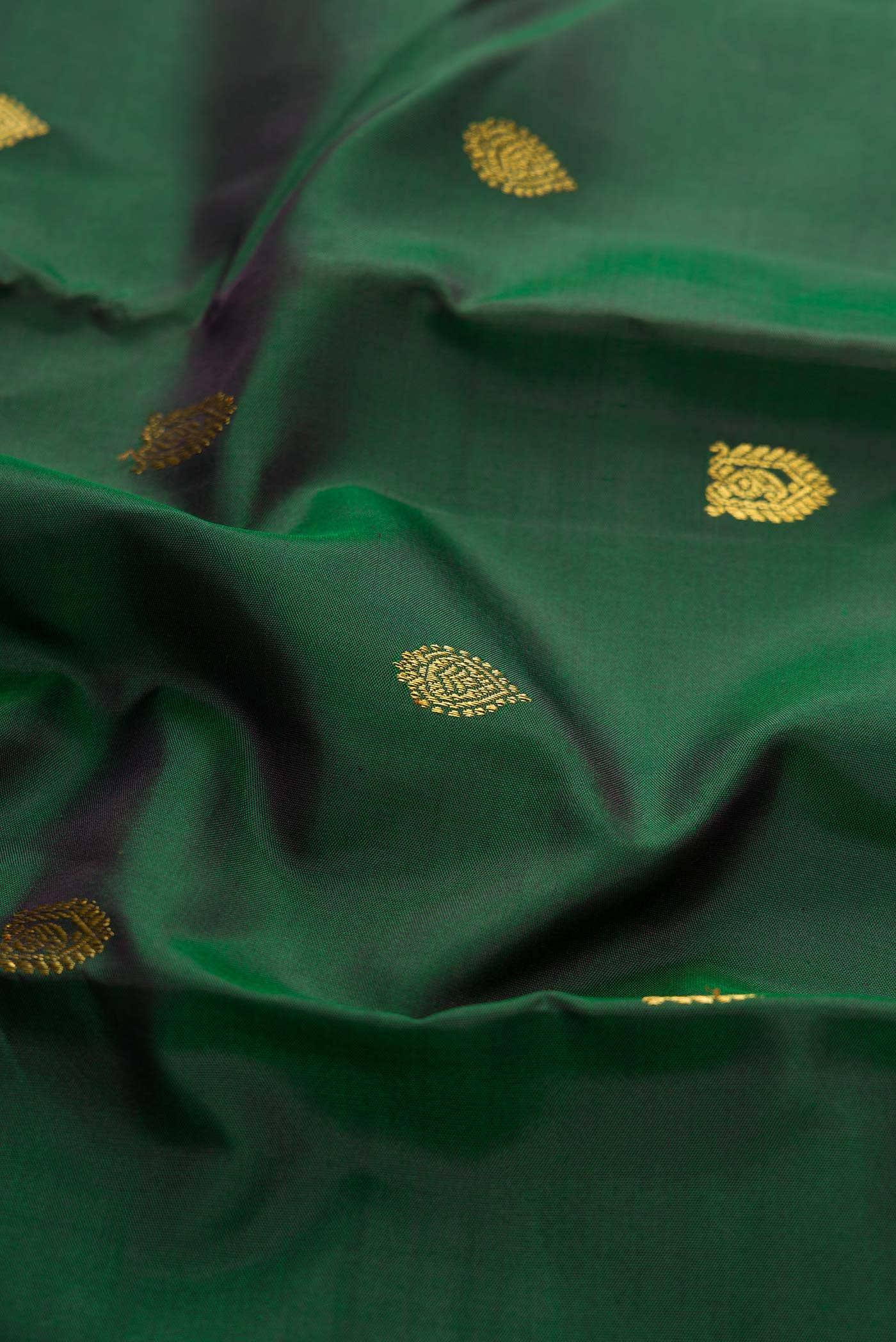 Pure Silk Pure Zari Green Dual Tone Kanchipuram Saree