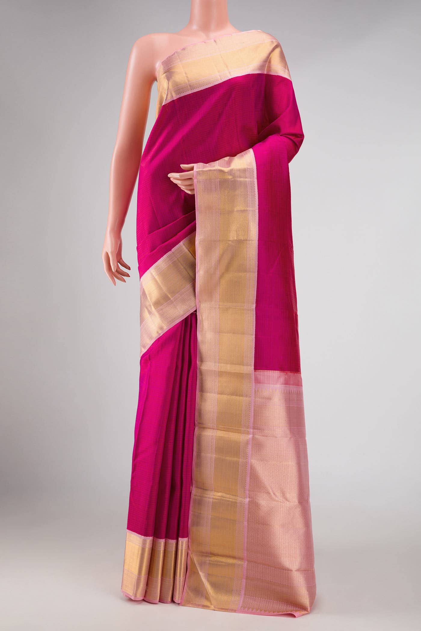 Magenta Kanchipuram Silk Saree