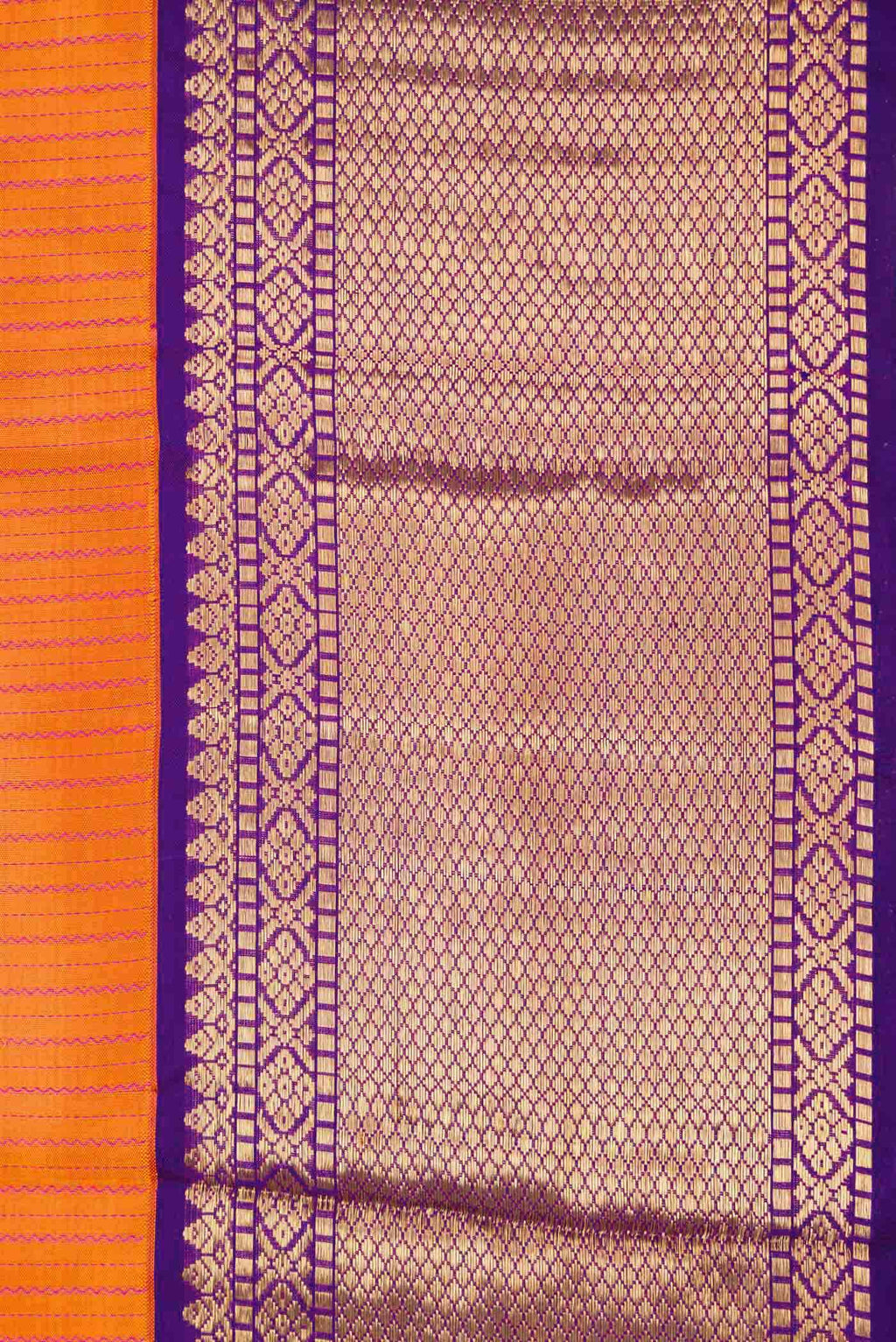 Pure Silk Pure Zari Golden Peach Dual Tone Kanchipuram Saree