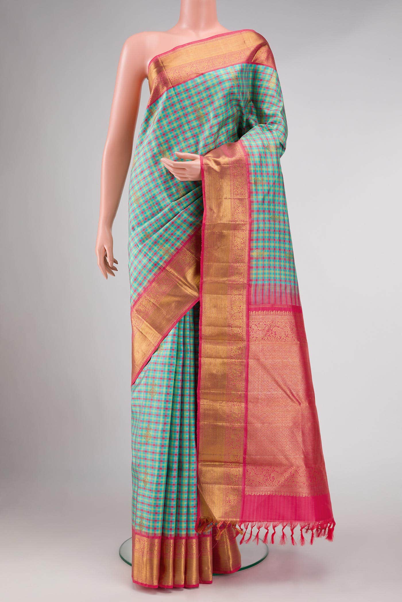Green Dual Tone Kanchipuram Silk Saree