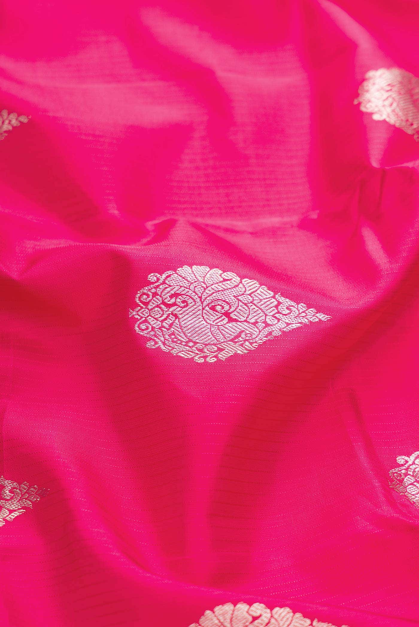 Pure Silk Pure Zari Pink Dual Tone Kanchipuram Saree